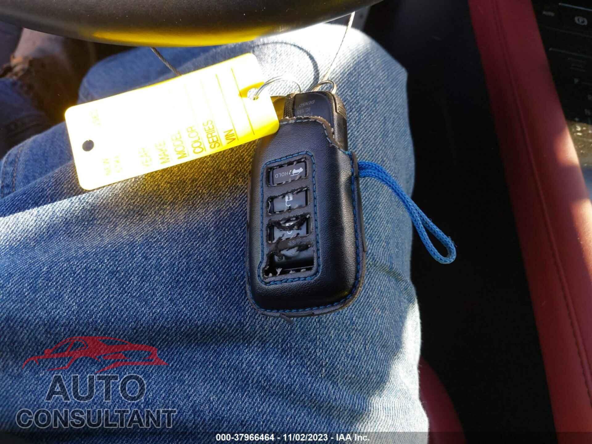 LEXUS RX 2018 - 2T2BGMCA0JC027587