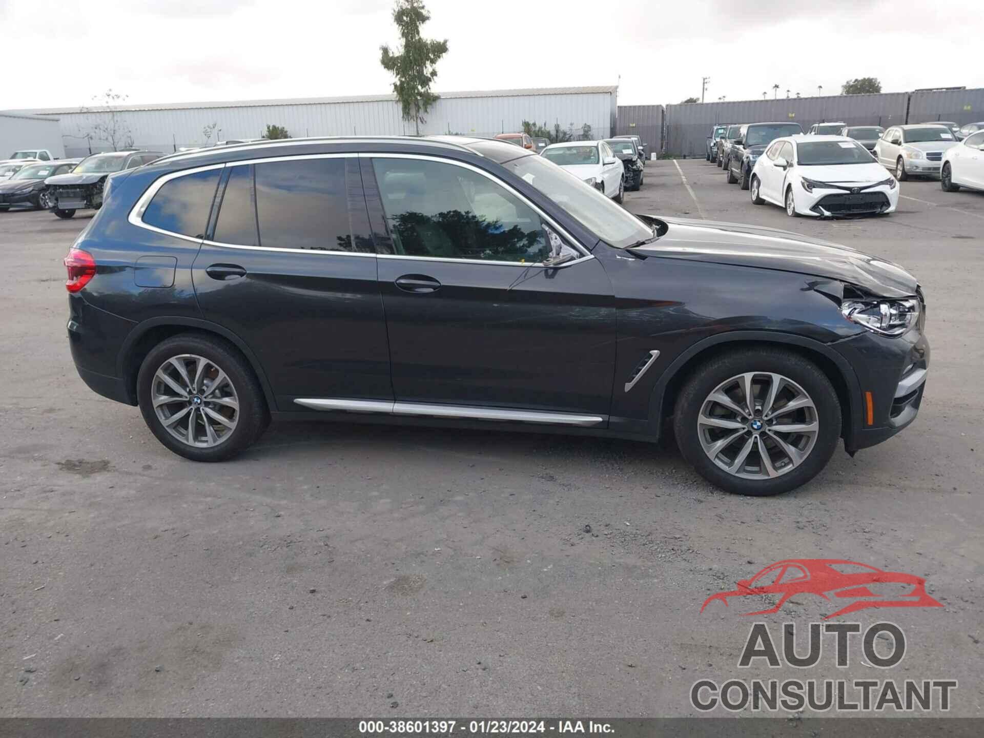 BMW X3 2019 - 5UXTR7C54KLE93932