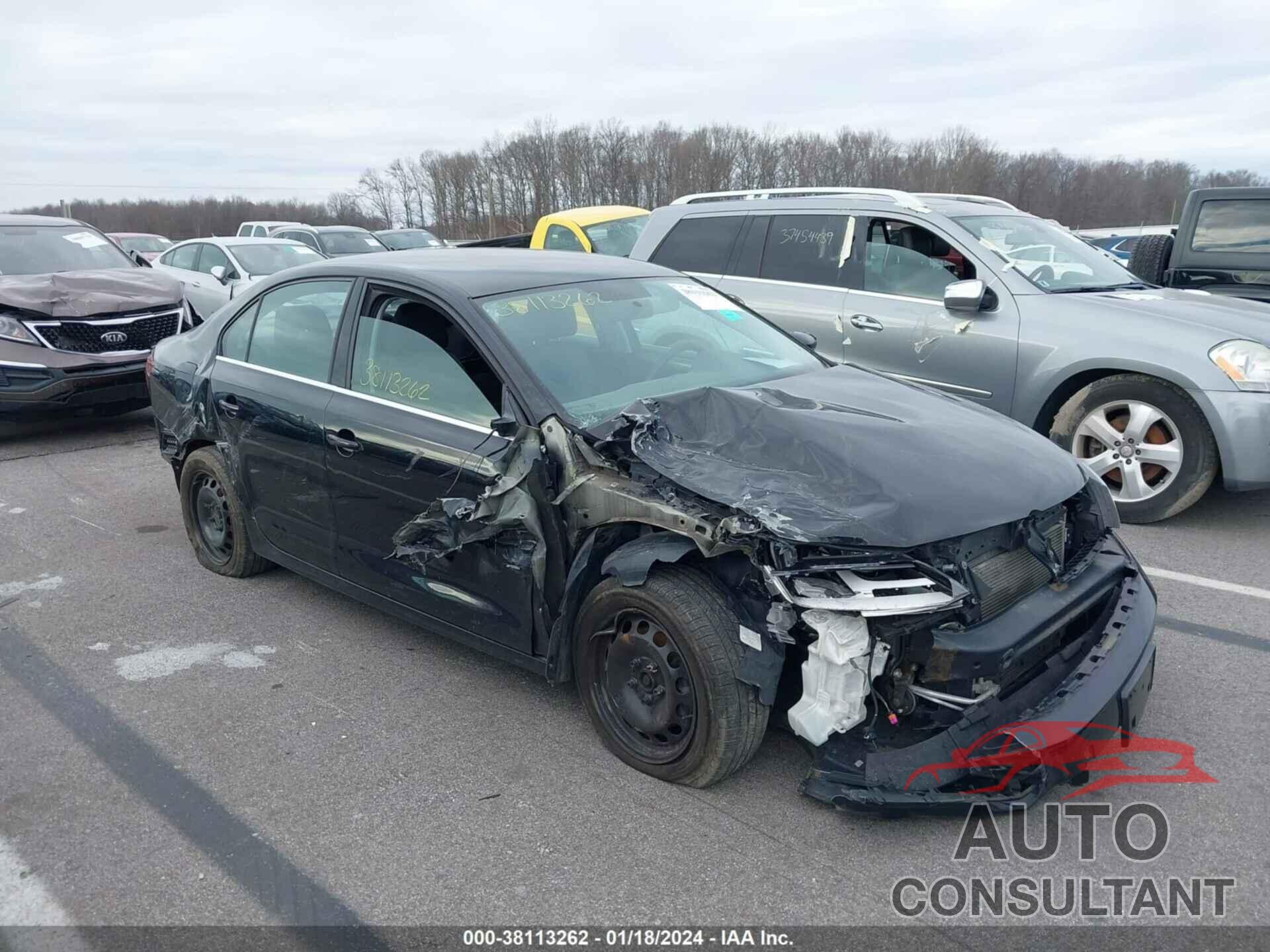 VOLKSWAGEN JETTA 2017 - 3VW2B7AJ5HM304756