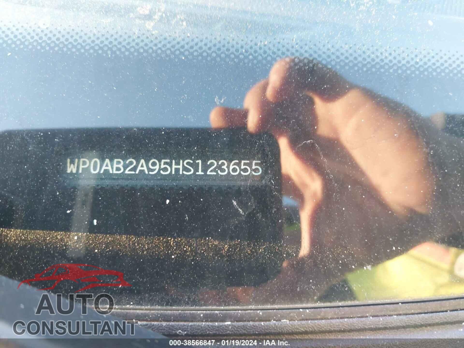 PORSCHE 911 2017 - WP0AB2A95HS123655