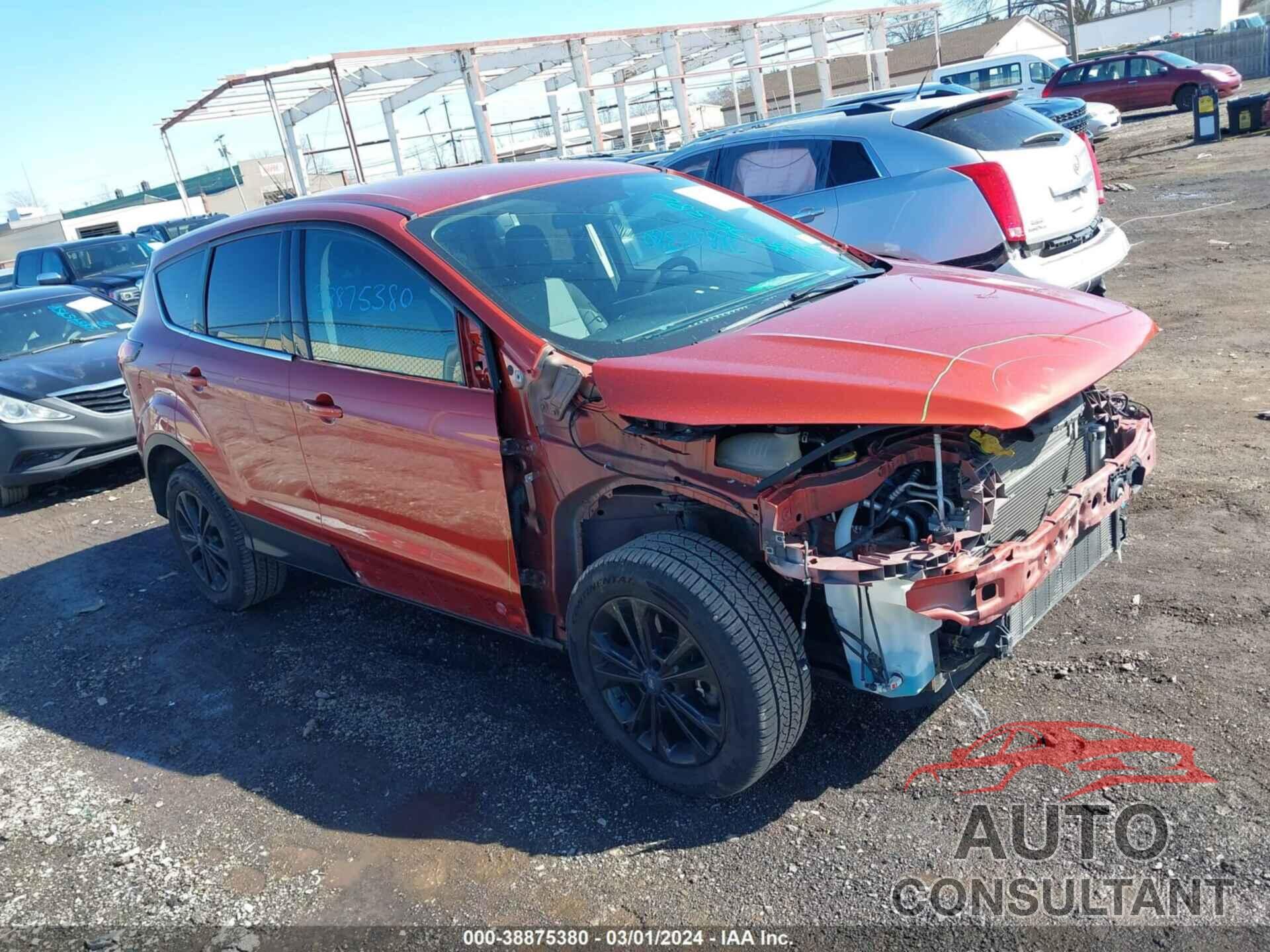FORD ESCAPE 2019 - 1FMCU9GD2KUA83601