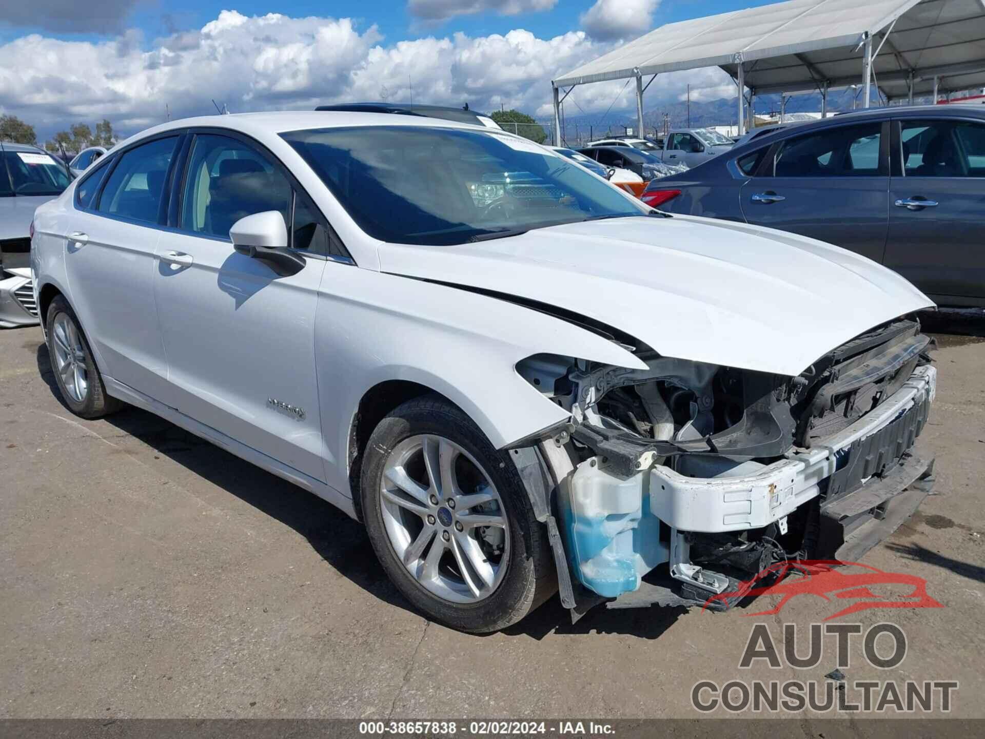 FORD FUSION HYBRID 2018 - 3FA6P0LU4JR253298