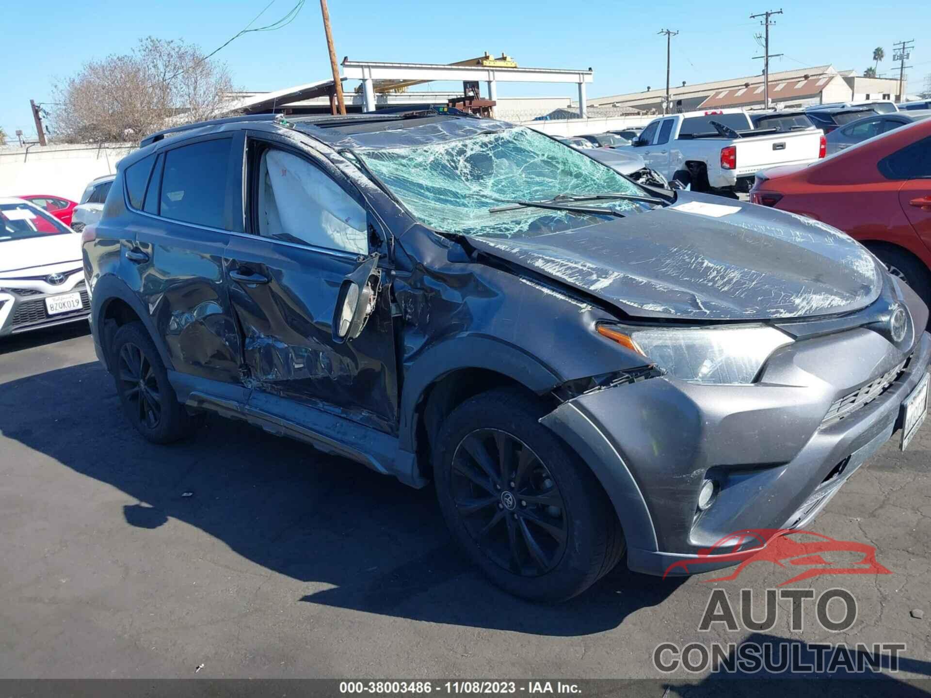 TOYOTA RAV4 2018 - 2T3WFREV8JW440563