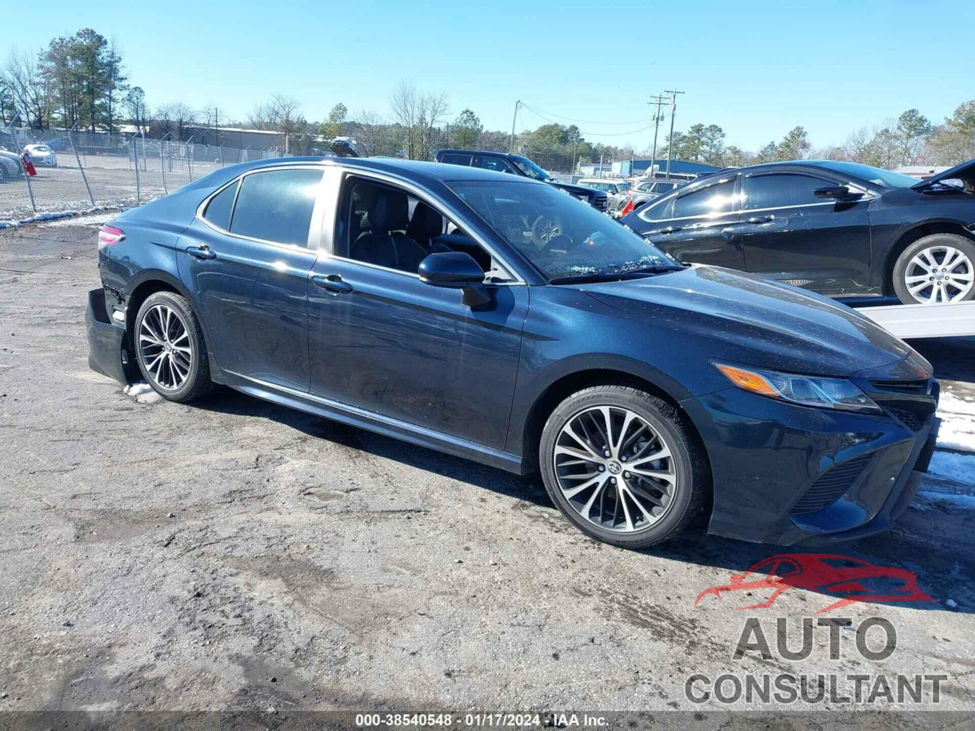 TOYOTA CAMRY 2020 - 4T1G11AK0LU389989