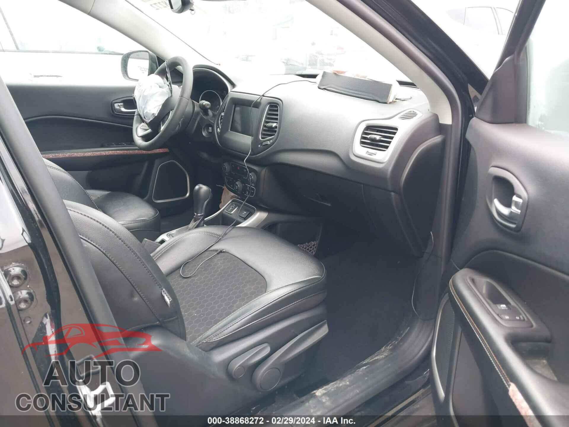 JEEP COMPASS 2021 - 3C4NJCBB8MT542667