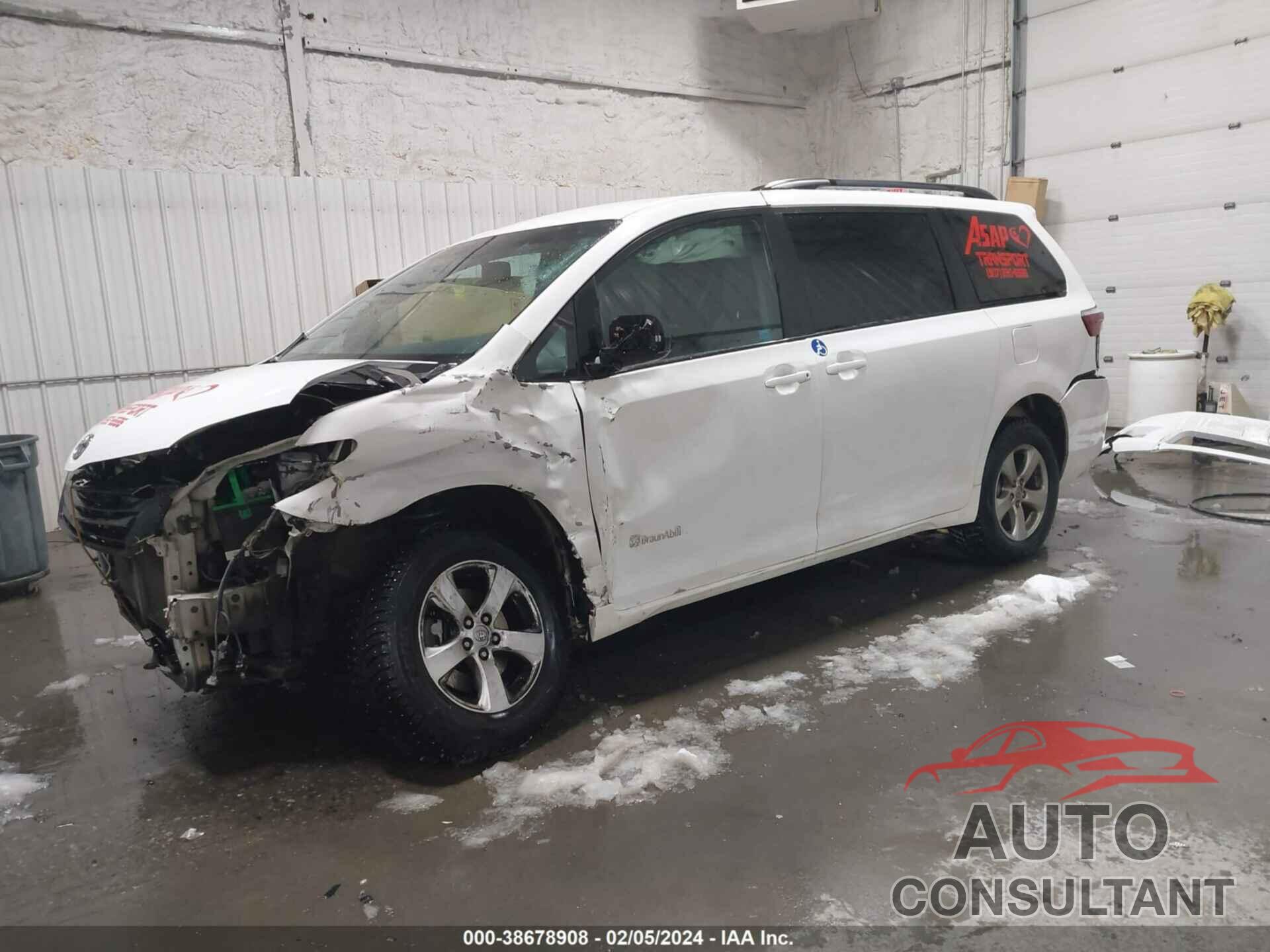 TOYOTA SIENNA 2017 - 5TDKZ3DC3HS863257