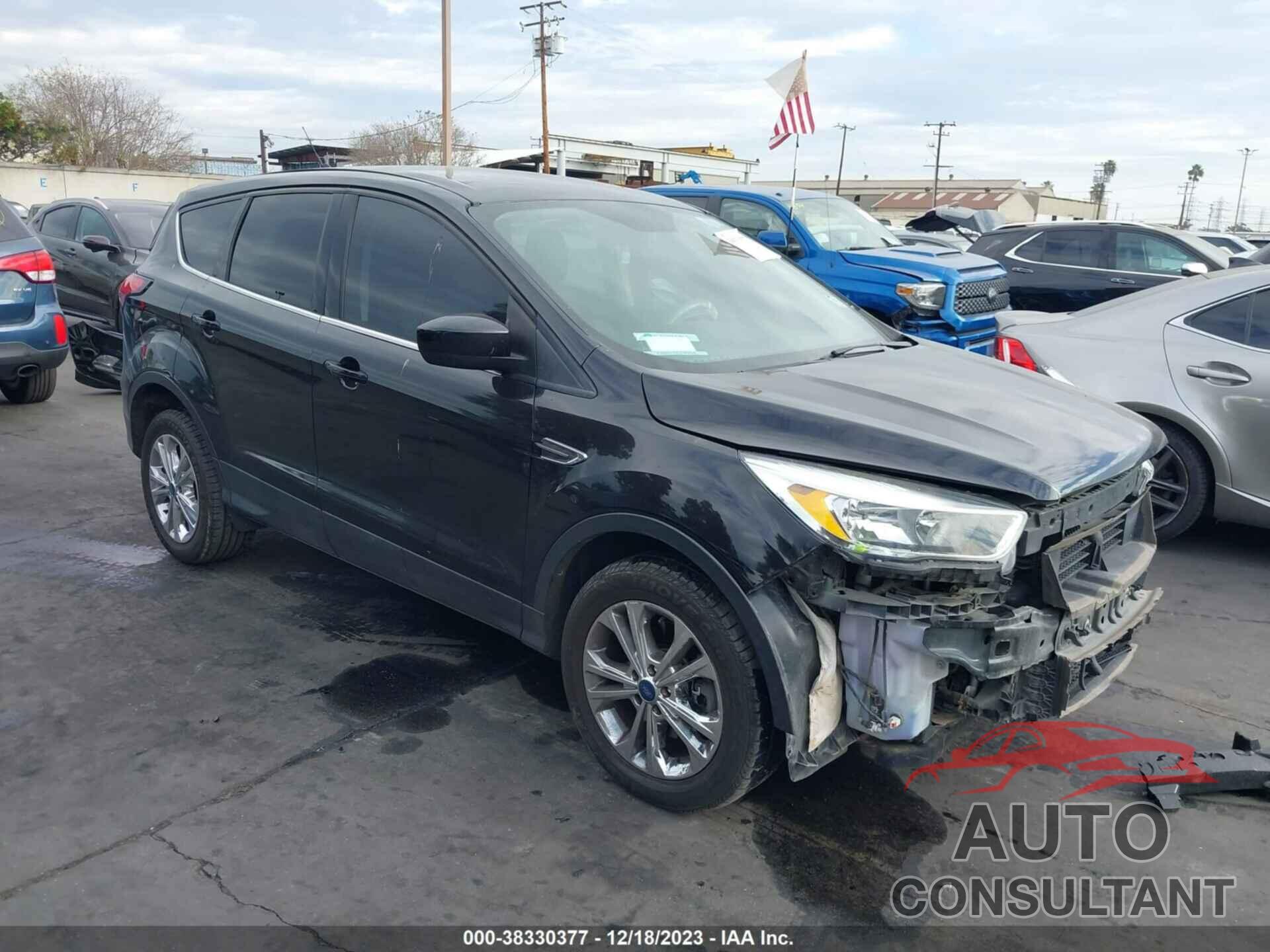 FORD ESCAPE 2019 - 1FMCU9GD8KUA72909