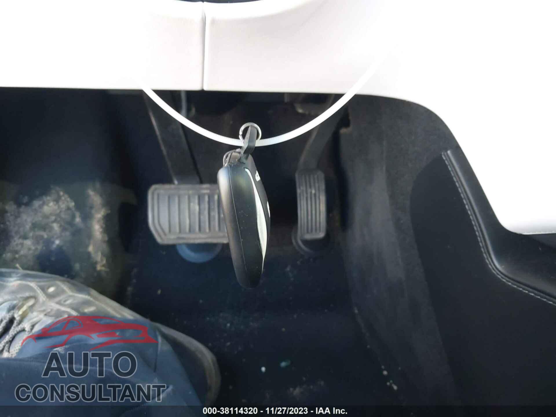 TESLA MODEL S 2017 - 5YJSA1E27HF218620