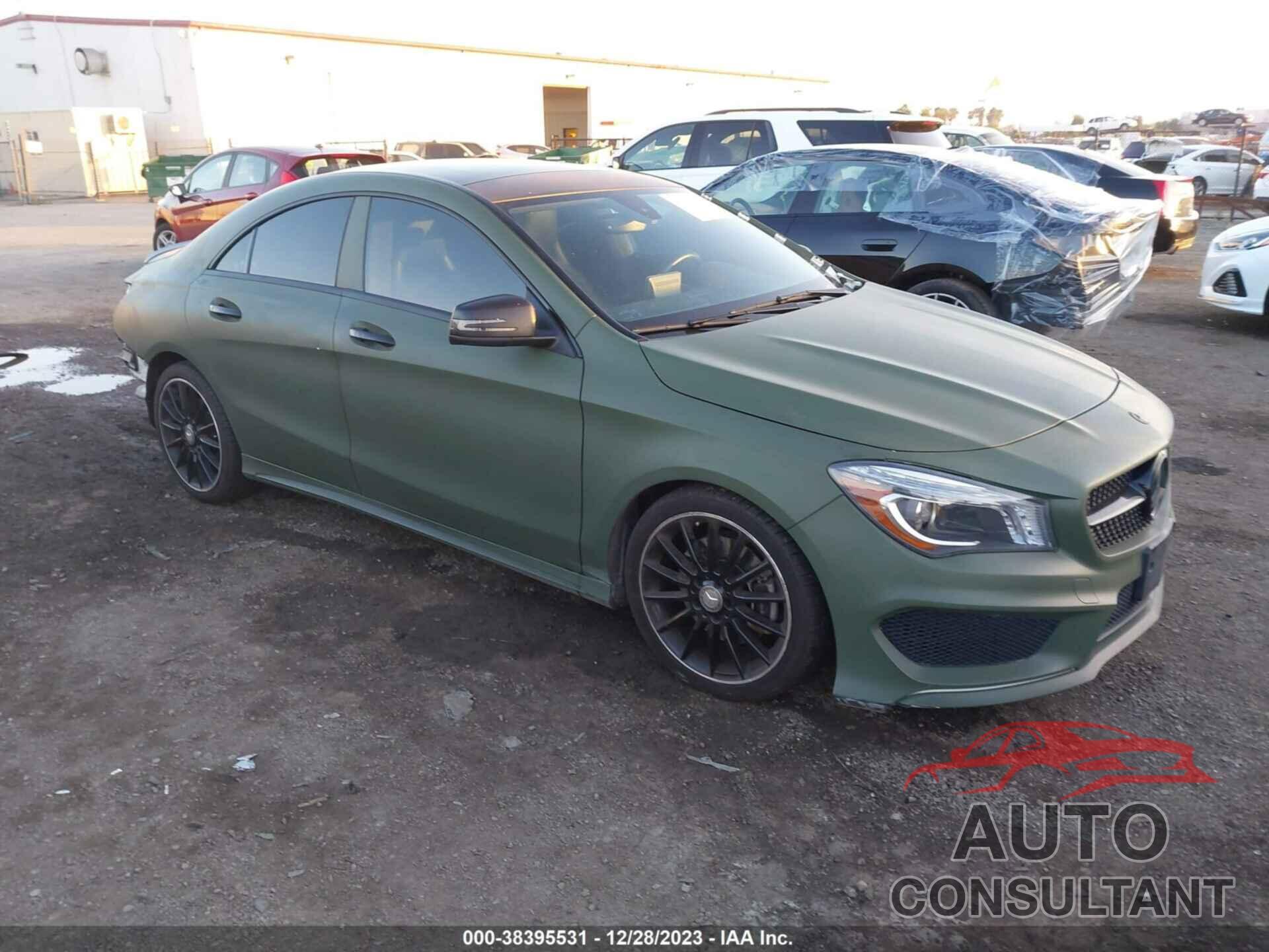 MERCEDES-BENZ CLA 250 2016 - WDDSJ4EB9GN373080