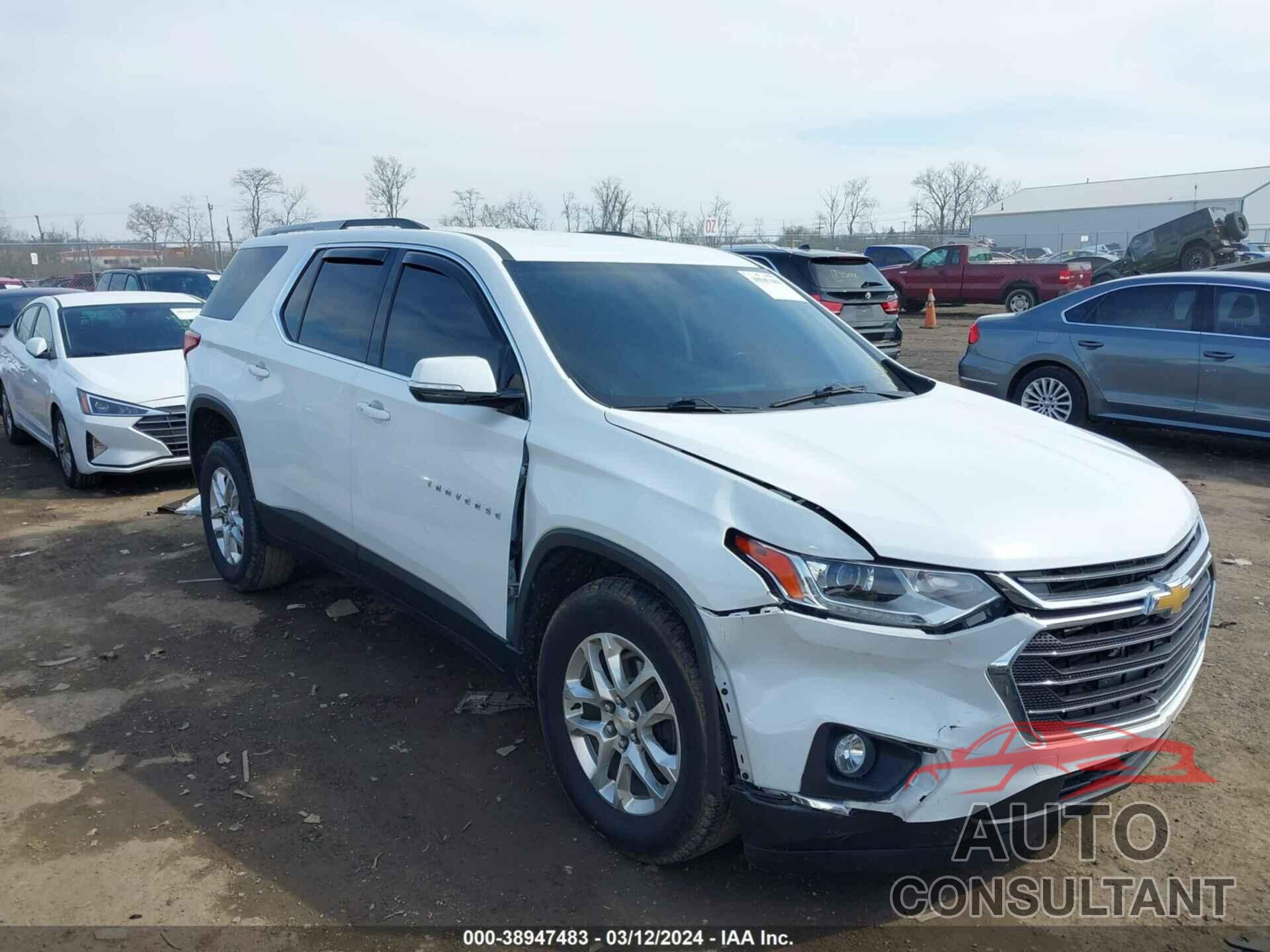 CHEVROLET TRAVERSE 2018 - 1GNERGKW8JJ203128