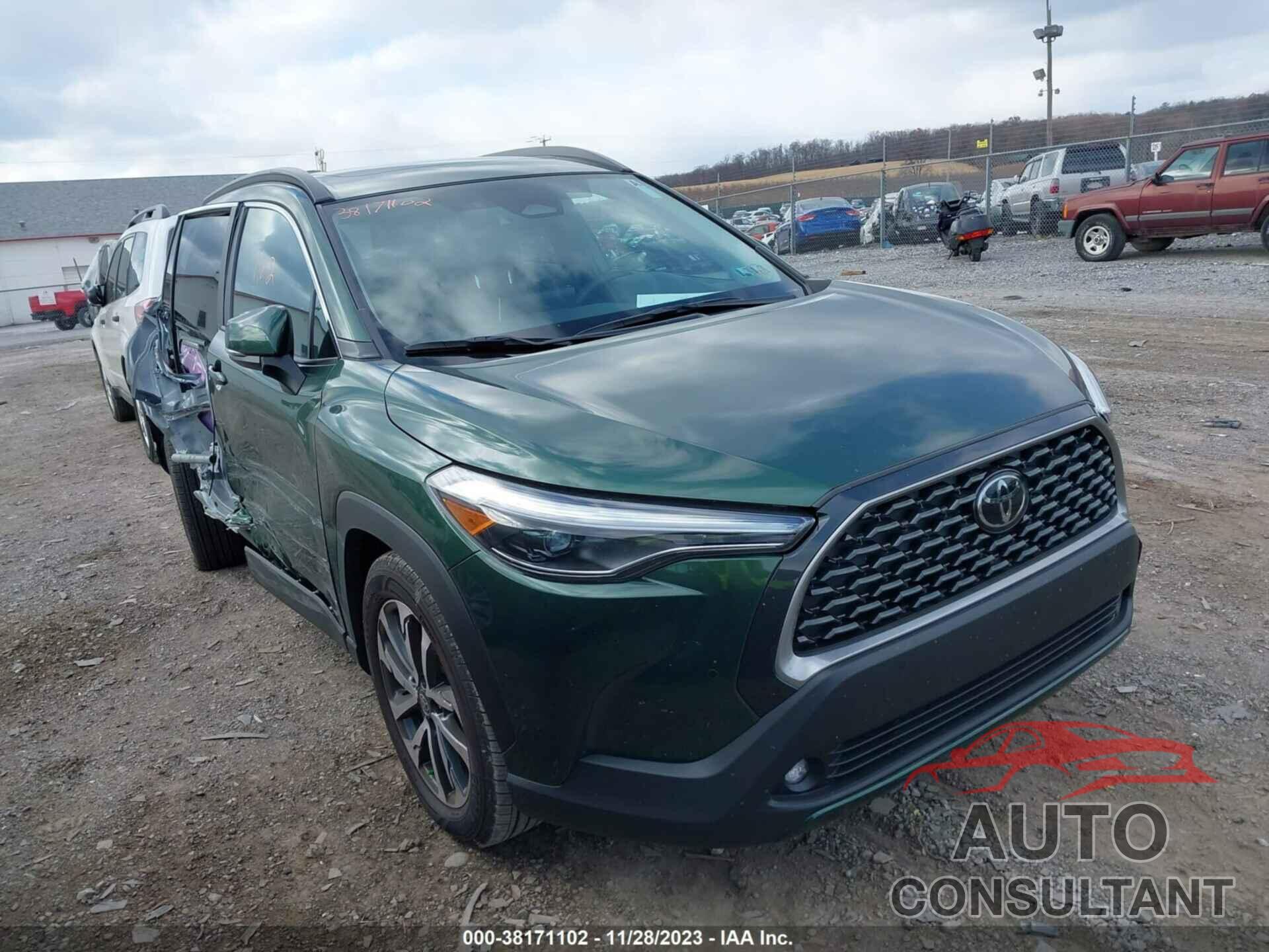 TOYOTA COROLLA CROSS 2023 - 7MUDAABG6PV048761