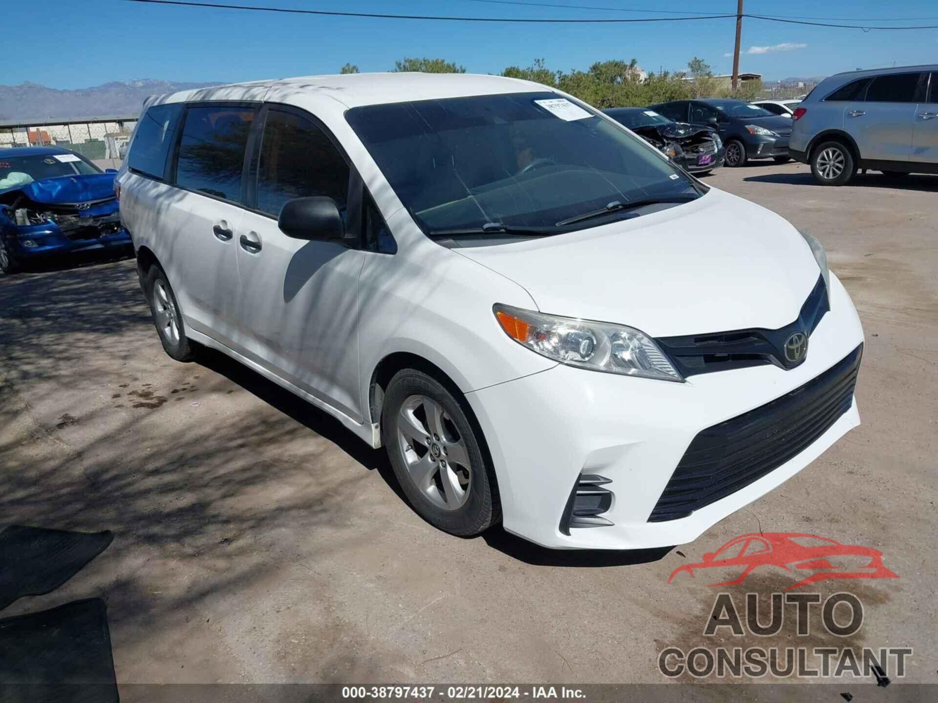 TOYOTA SIENNA 2018 - 5TDZZ3DC6JS948937