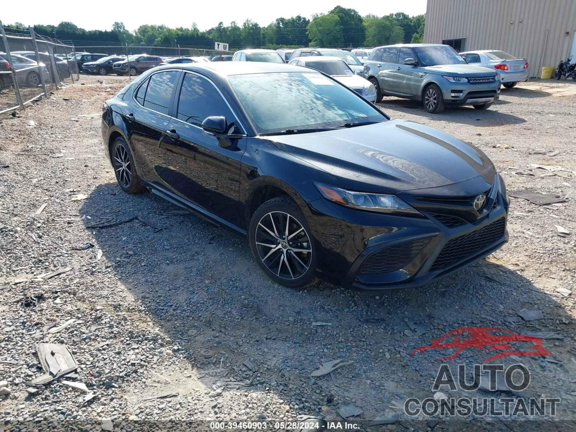 TOYOTA CAMRY 2022 - 4T1G11AK8NU717436
