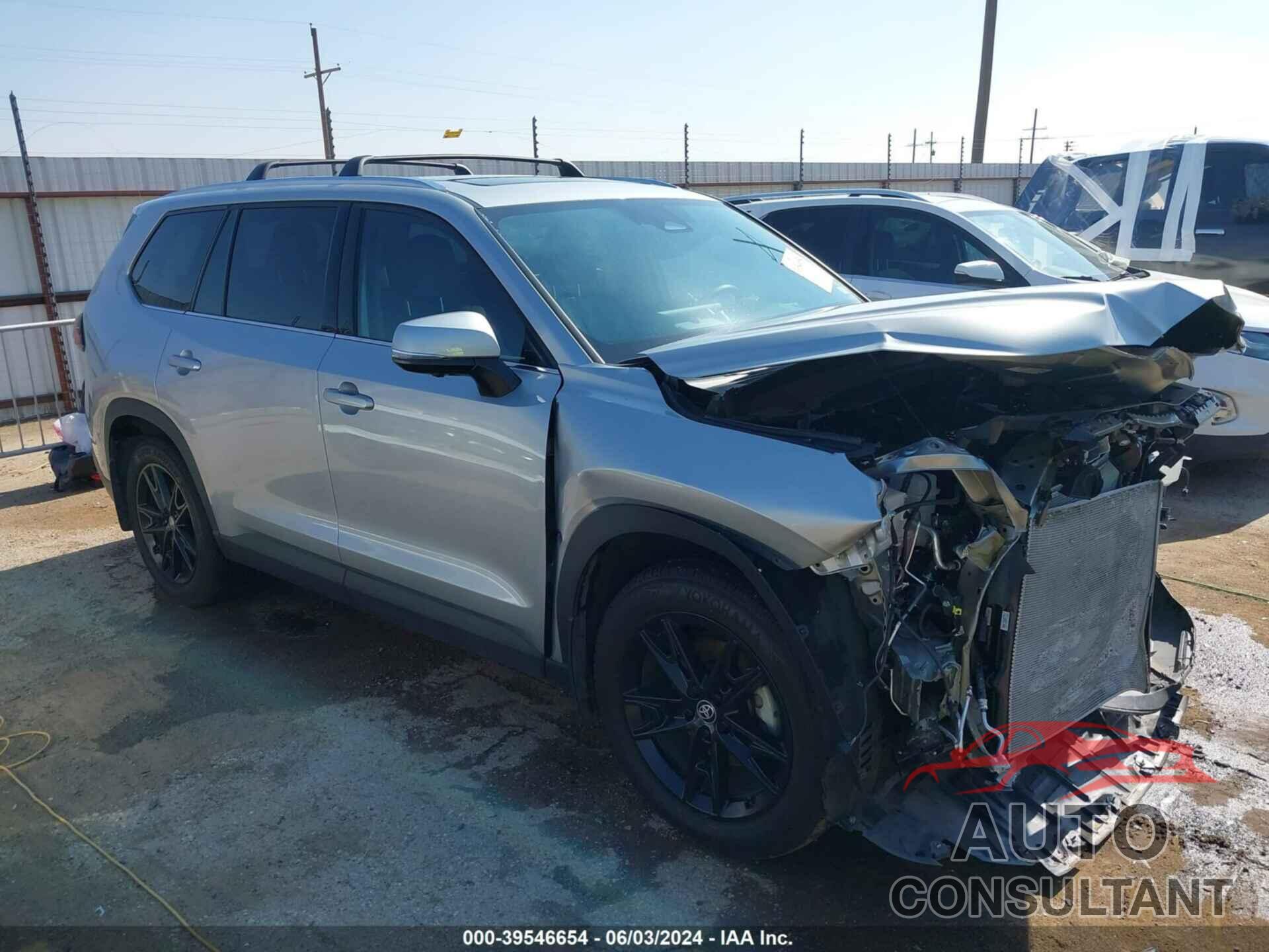TOYOTA GRAND HIGHLANDER 2024 - 5TDAAAB55RS004393