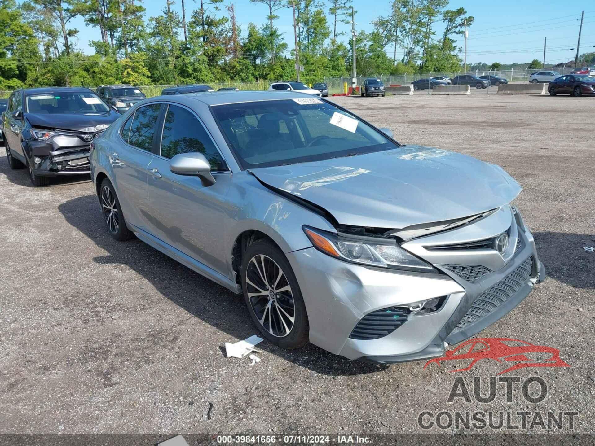 TOYOTA CAMRY 2018 - JTNB11HK7J3024941