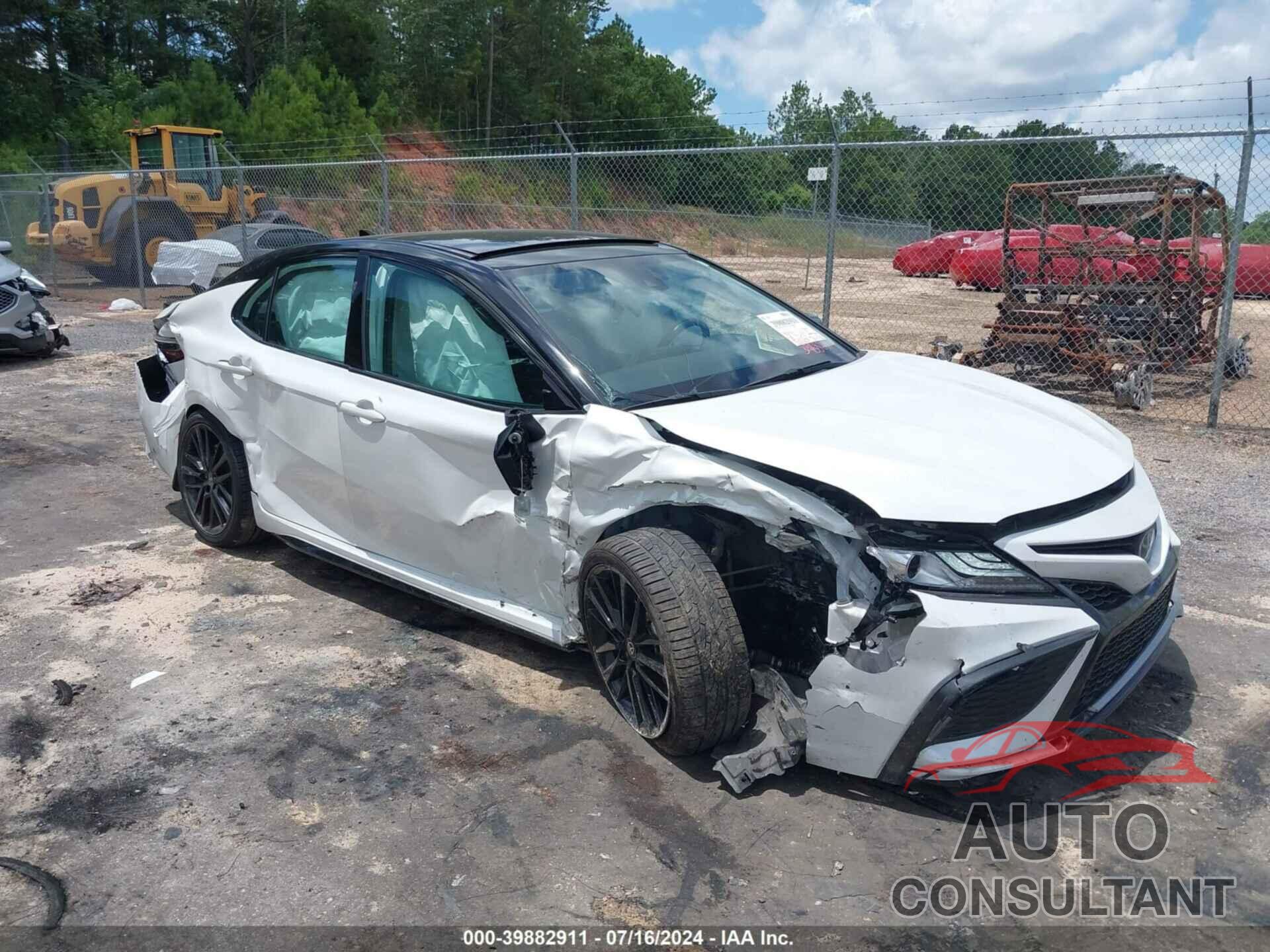 TOYOTA CAMRY 2023 - 4T1K61AKXPU168031