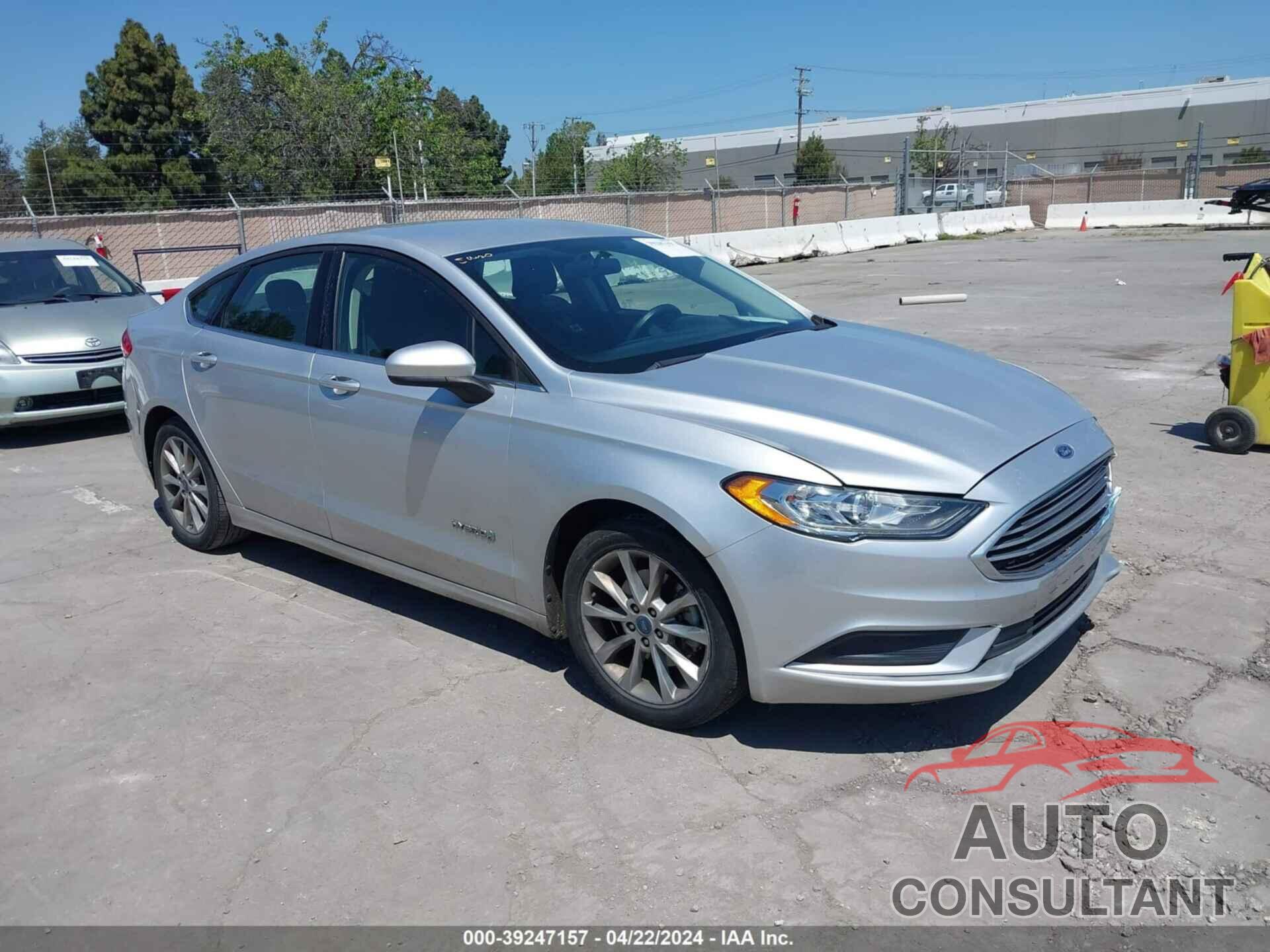 FORD FUSION HYBRID 2017 - 3FA6P0LUXHR314101