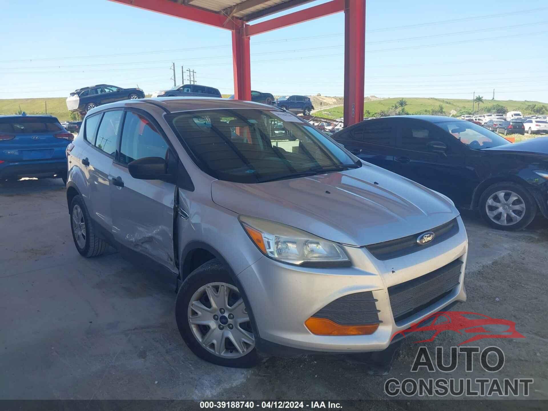FORD ESCAPE 2016 - 1FMCU0F75GUA68024