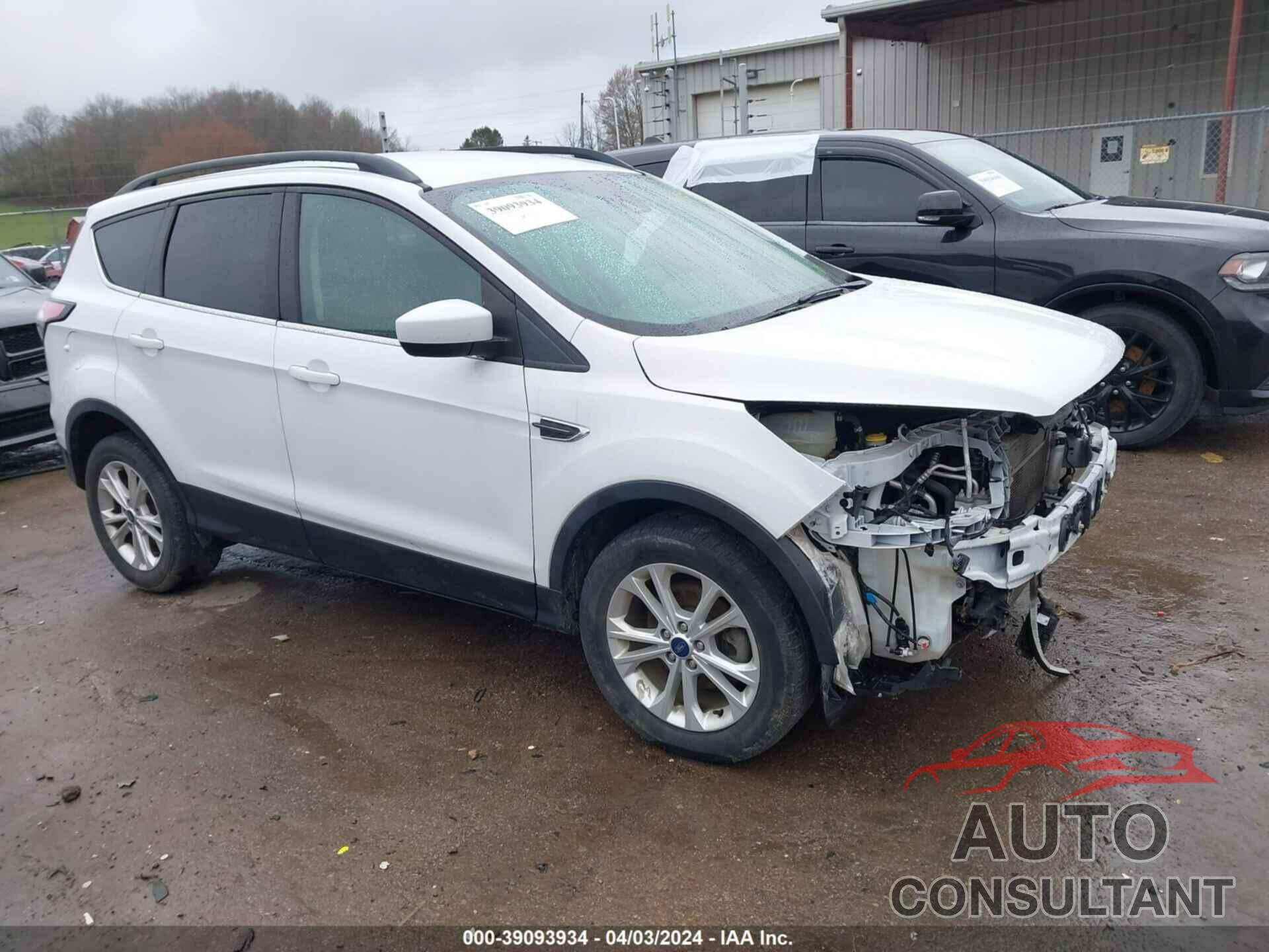 FORD ESCAPE 2018 - 1FMCU0GD3JUD07100