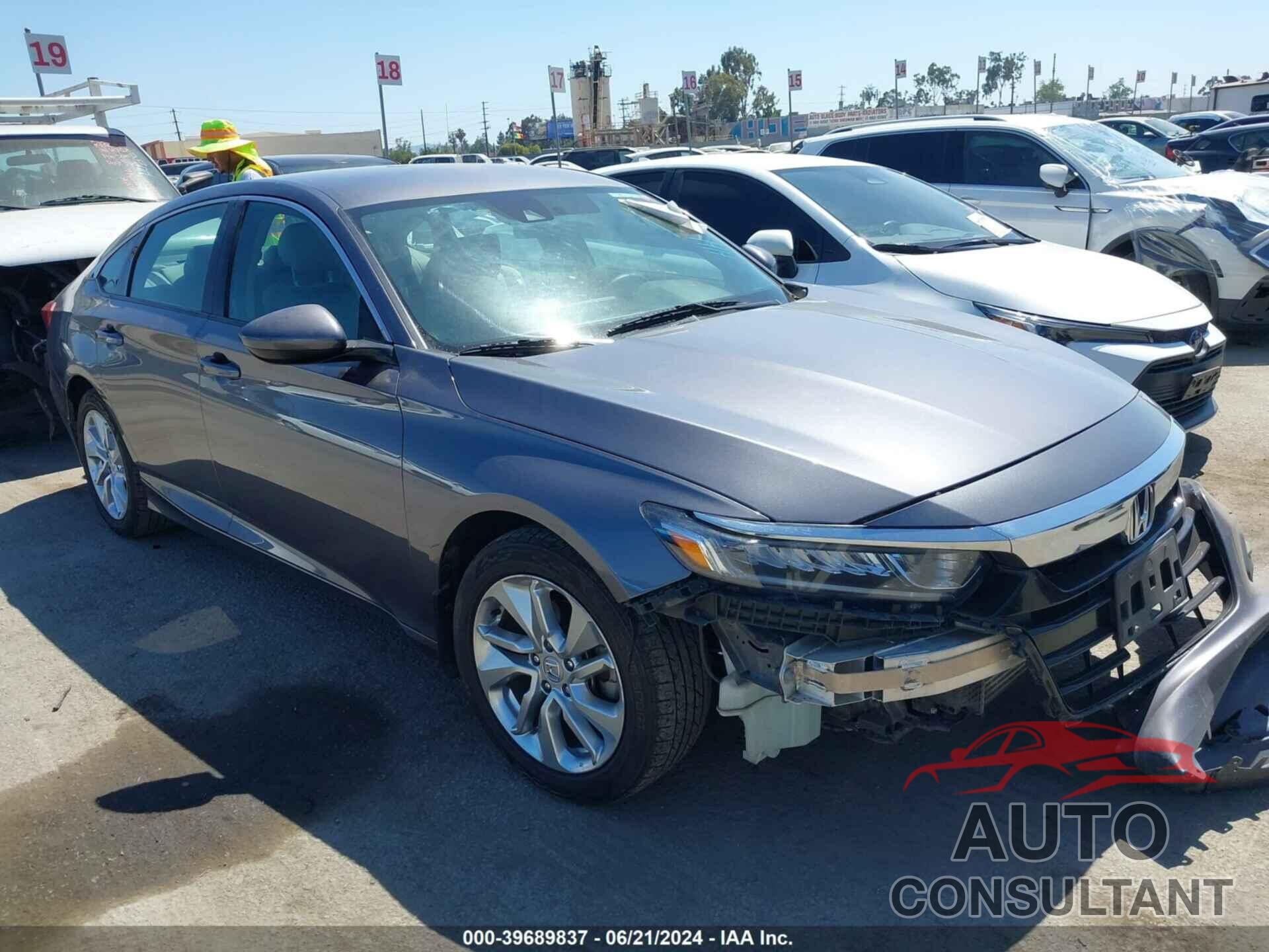 HONDA ACCORD 2018 - 1HGCV1F17JA100615