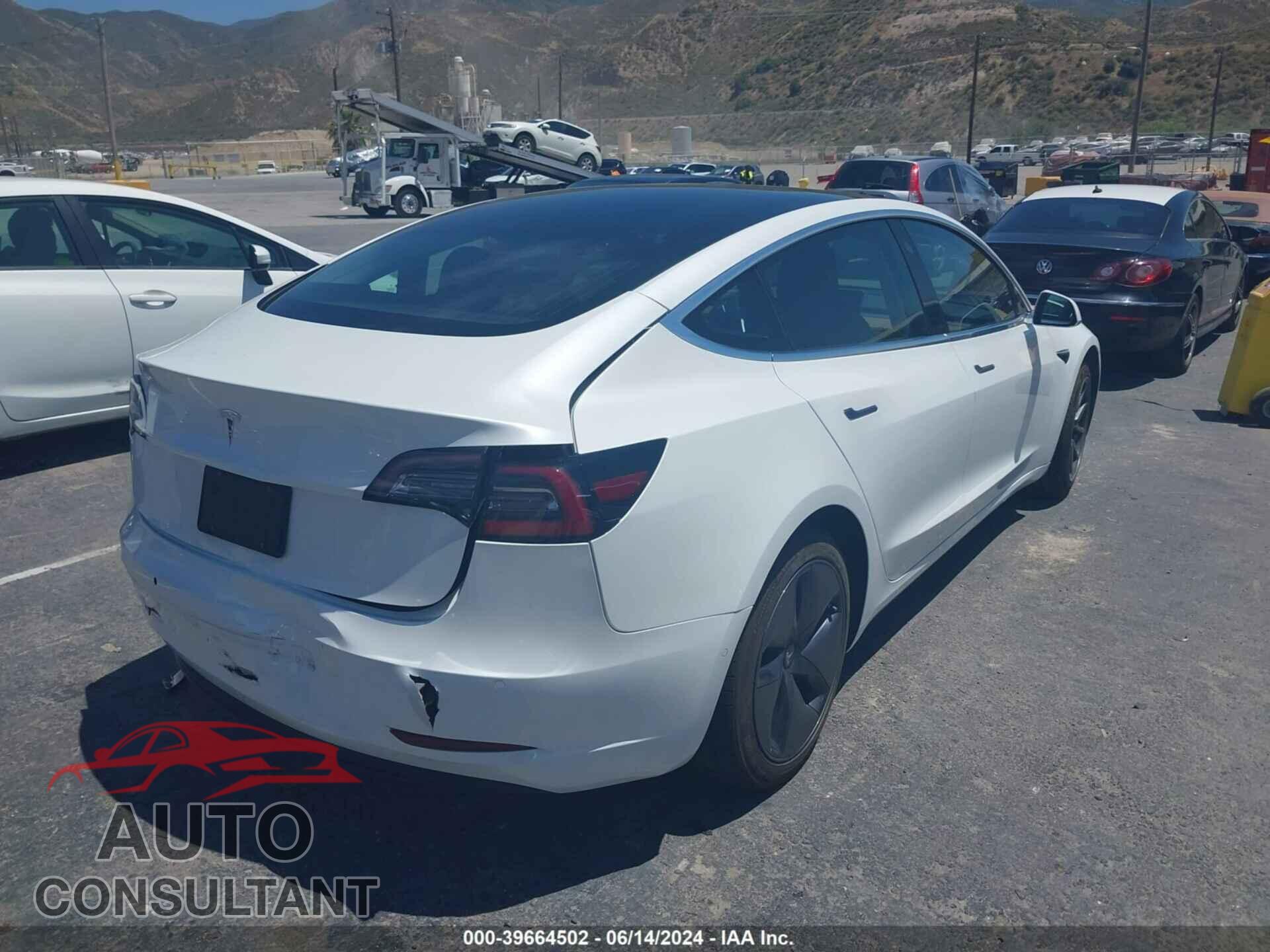 TESLA MODEL 3 2020 - 5YJ3E1EA2LF590570