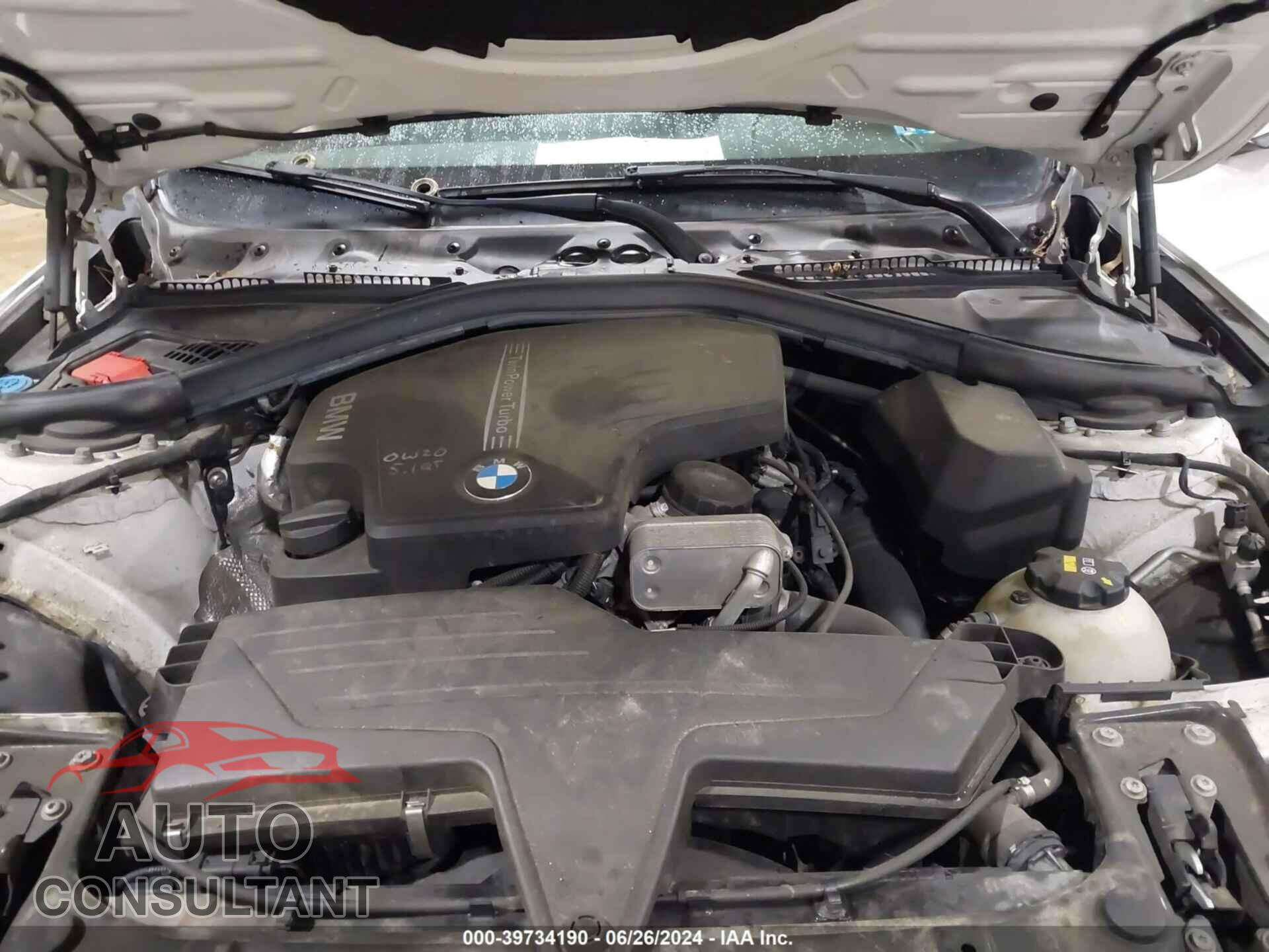 BMW 328I 2016 - WBA8E3G54GNU04551