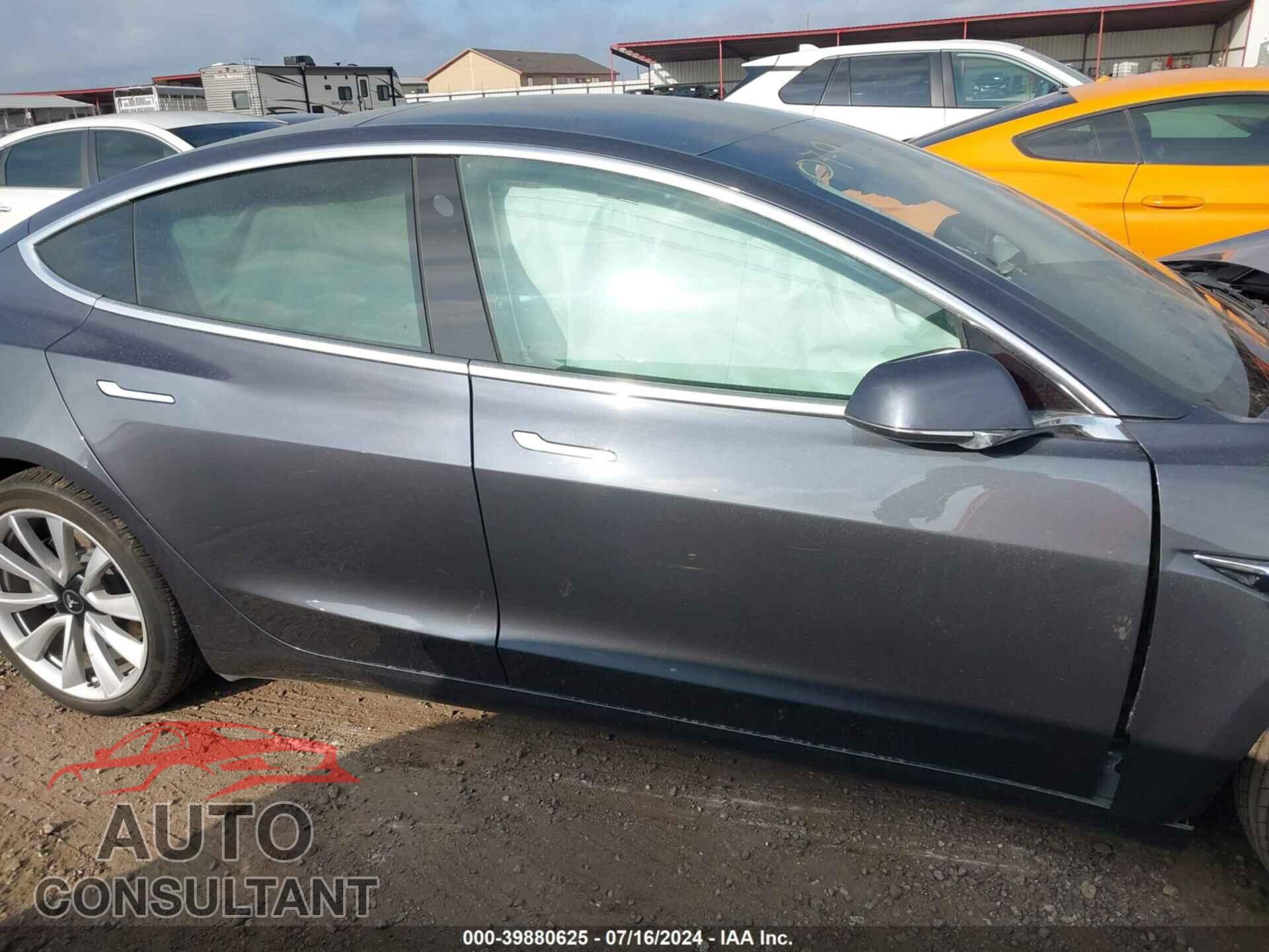 TESLA MODEL 3 2019 - 5YJ3E1EB9KF364792
