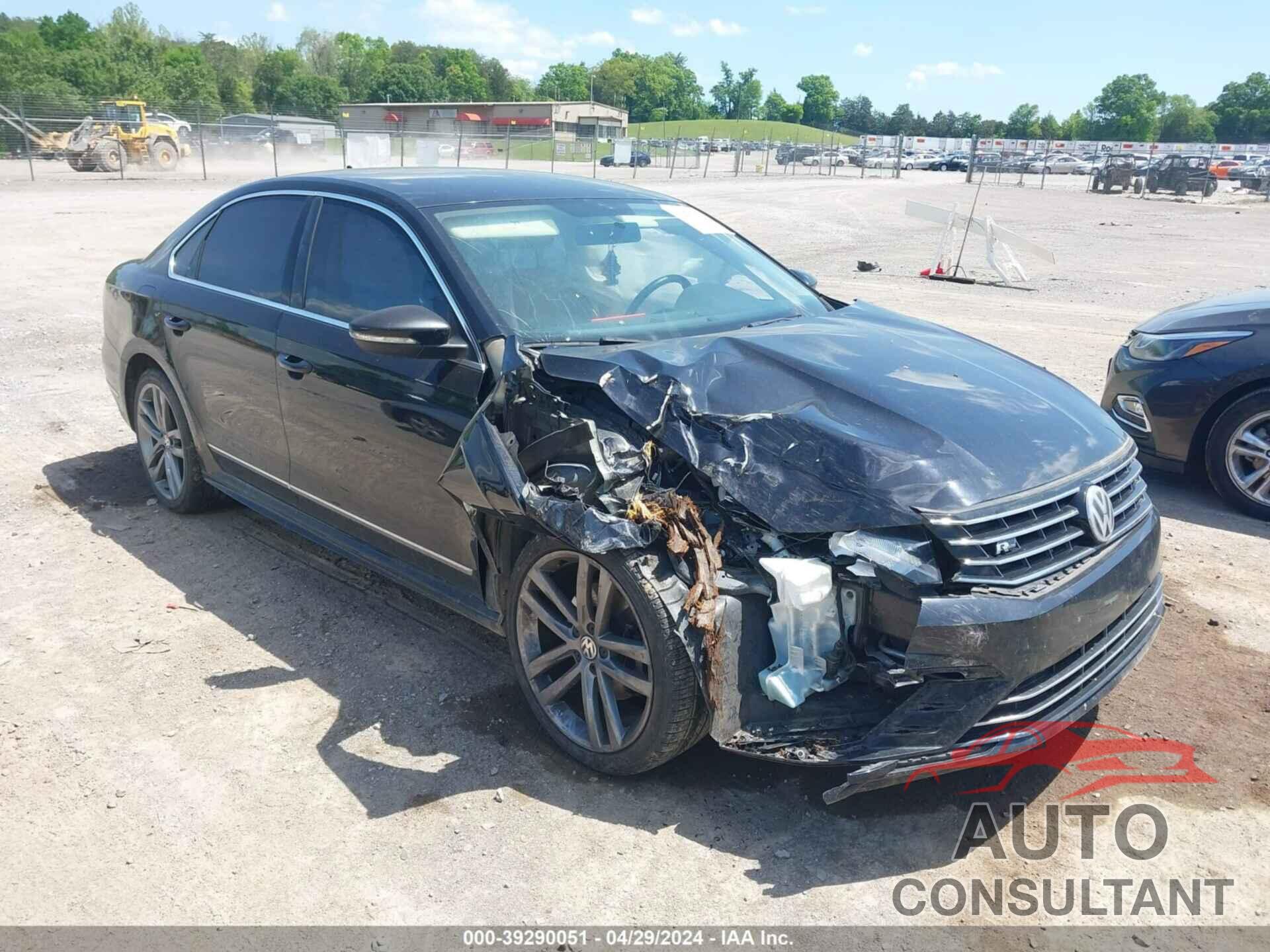 VOLKSWAGEN PASSAT 2017 - 1VWDT7A31HC006004