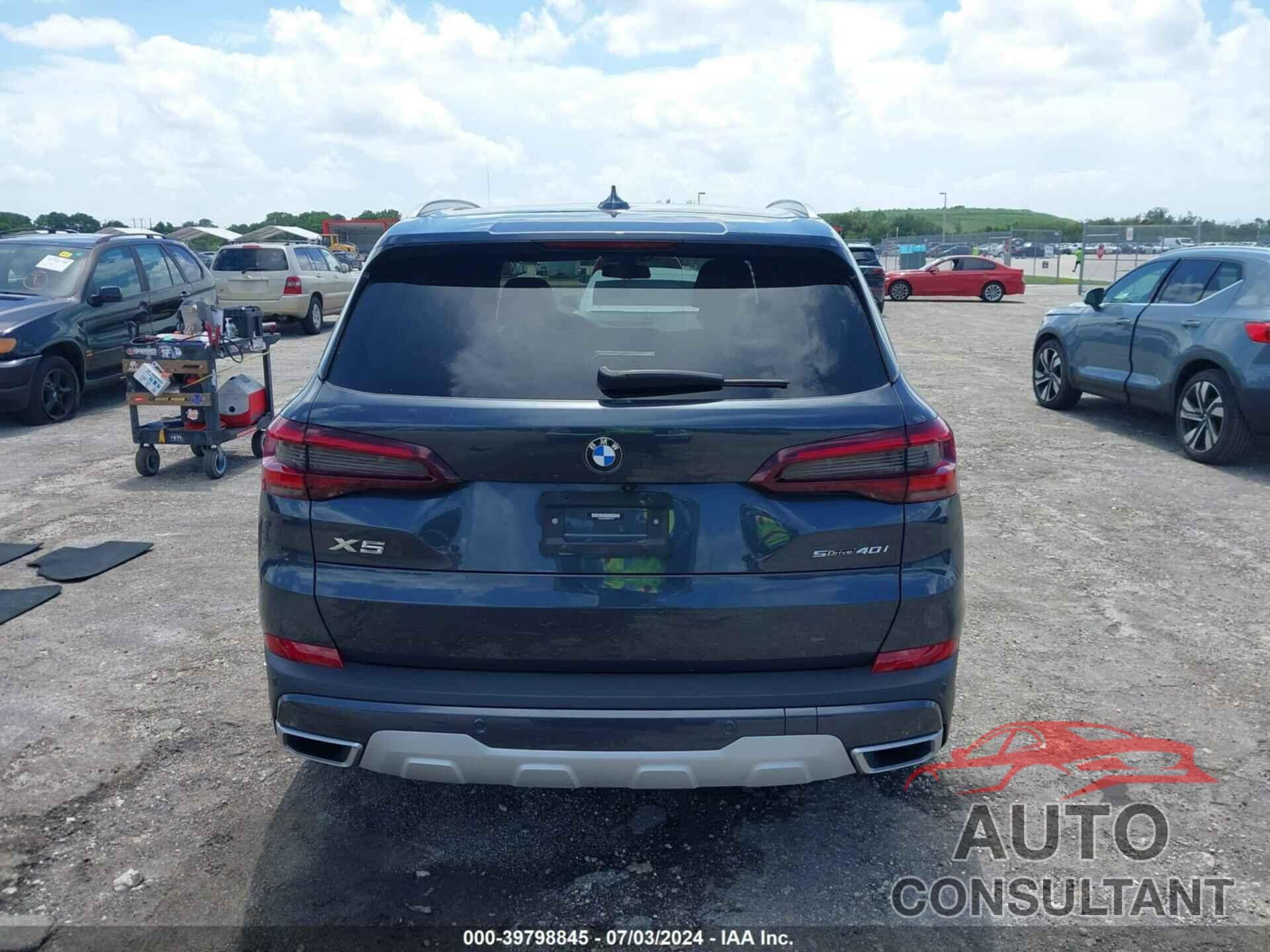 BMW X5 2022 - 5UXCR4C04N9K27277