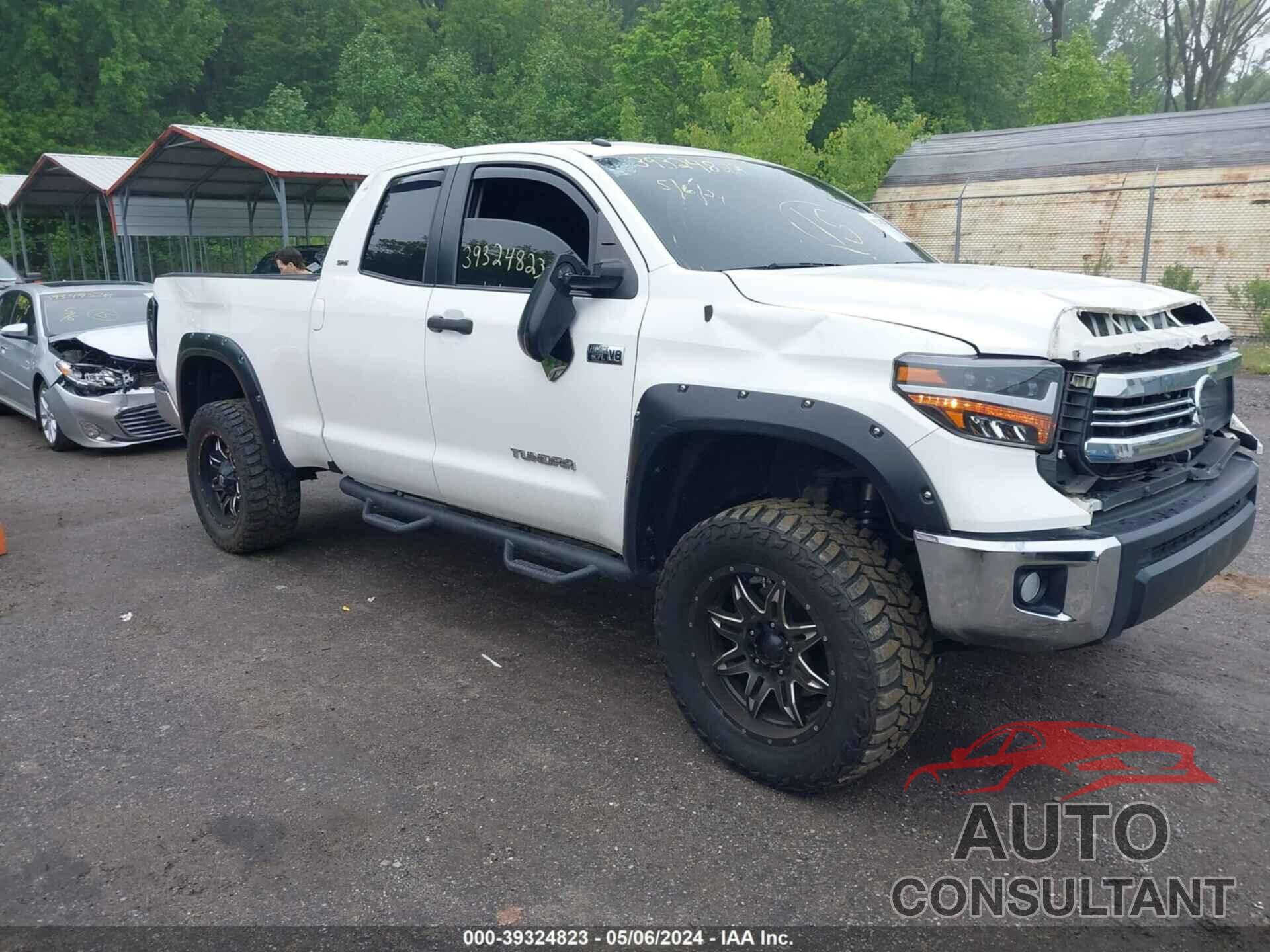 TOYOTA TUNDRA 2016 - 5TFUY5F17GX534363