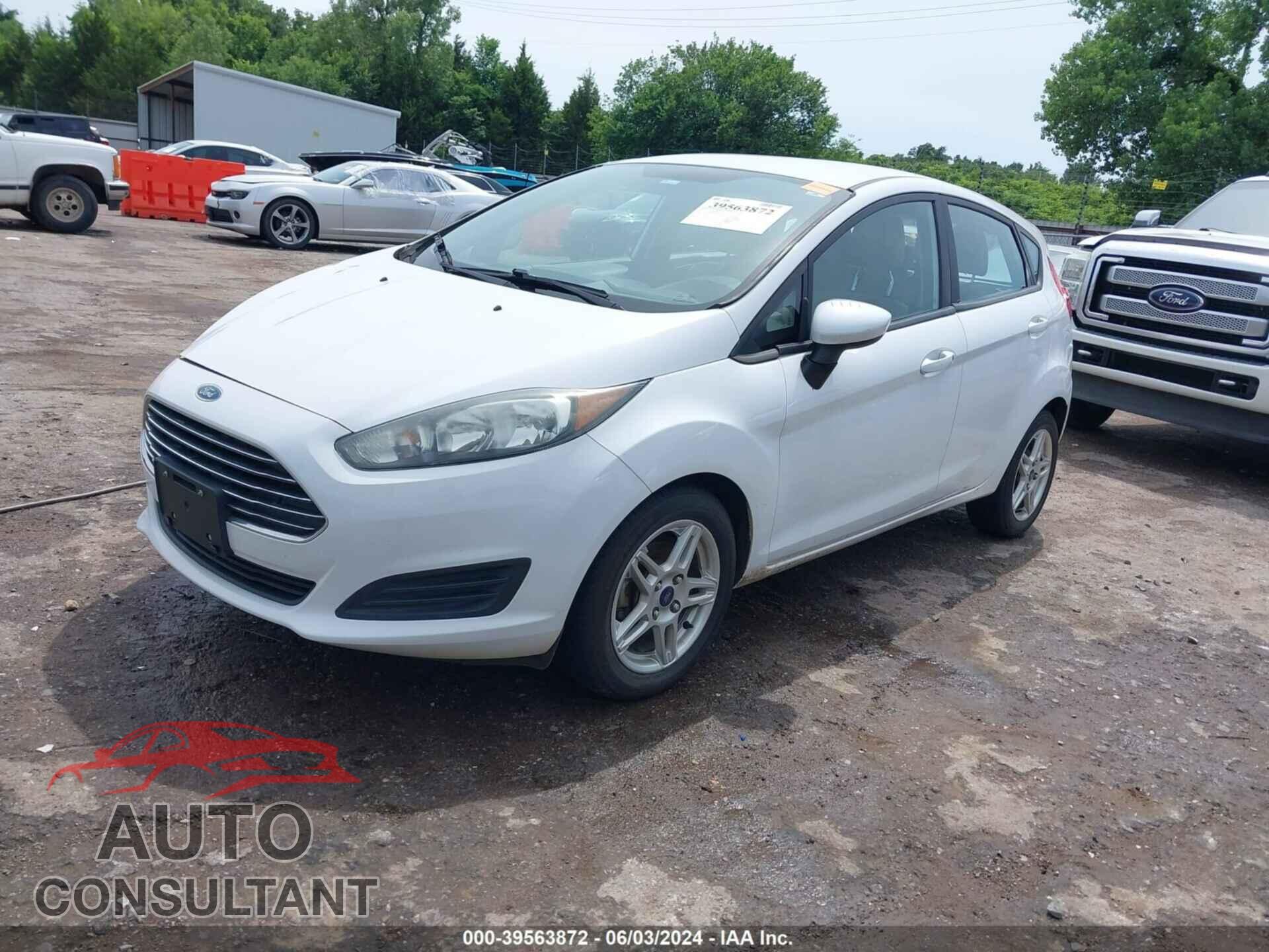 FORD FIESTA 2017 - 3FADP4EJ8HM113182