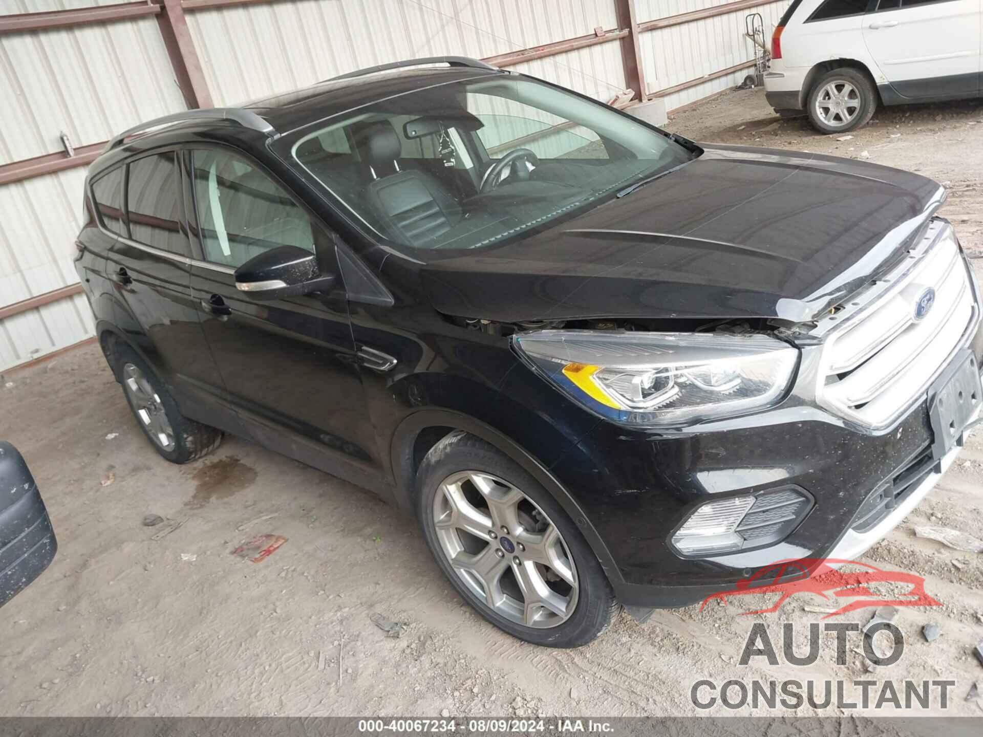 FORD ESCAPE 2018 - 1FMCU0J91JUD04281