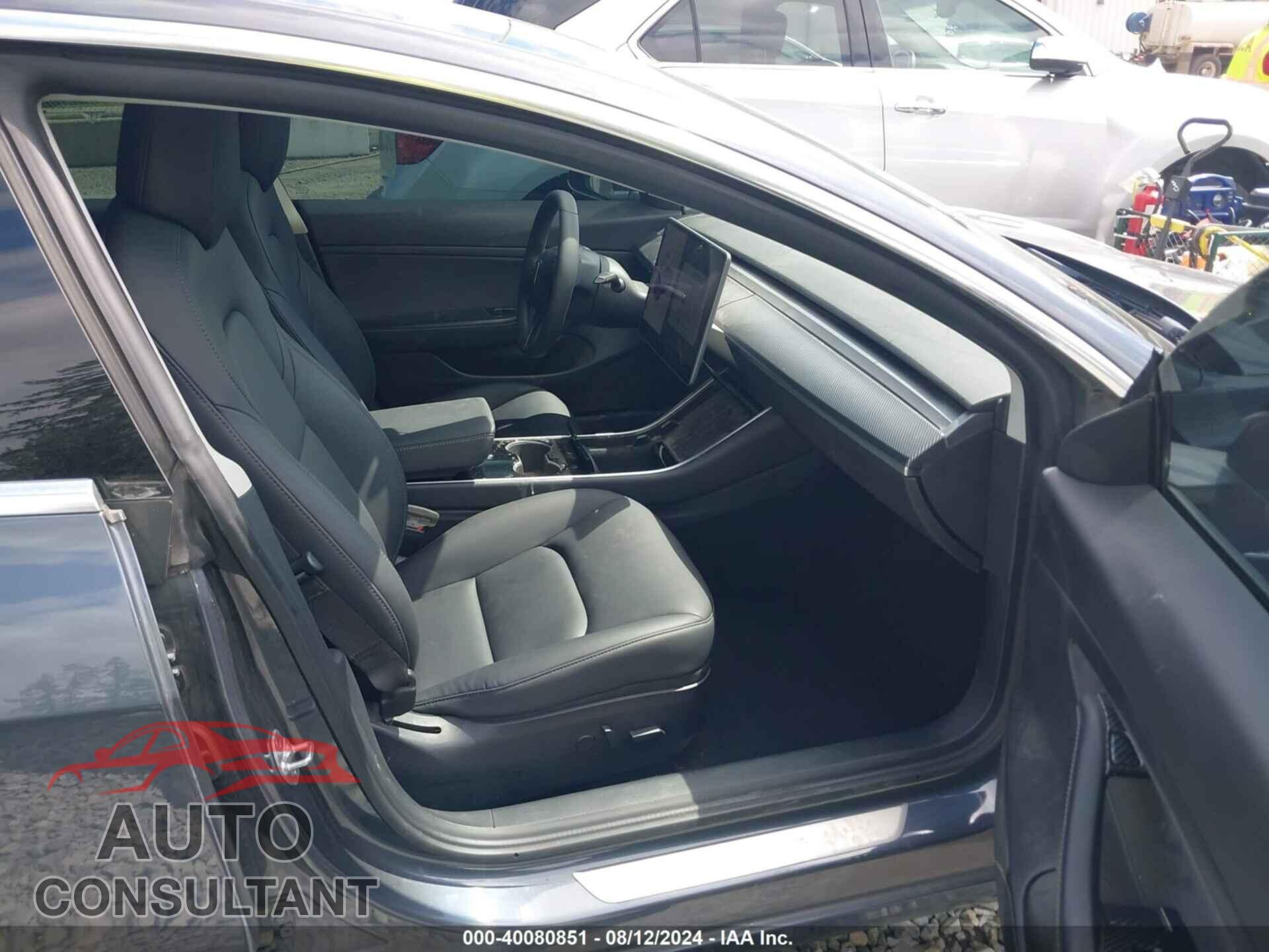 TESLA MODEL 3 2020 - 5YJ3E1EA4LF657928