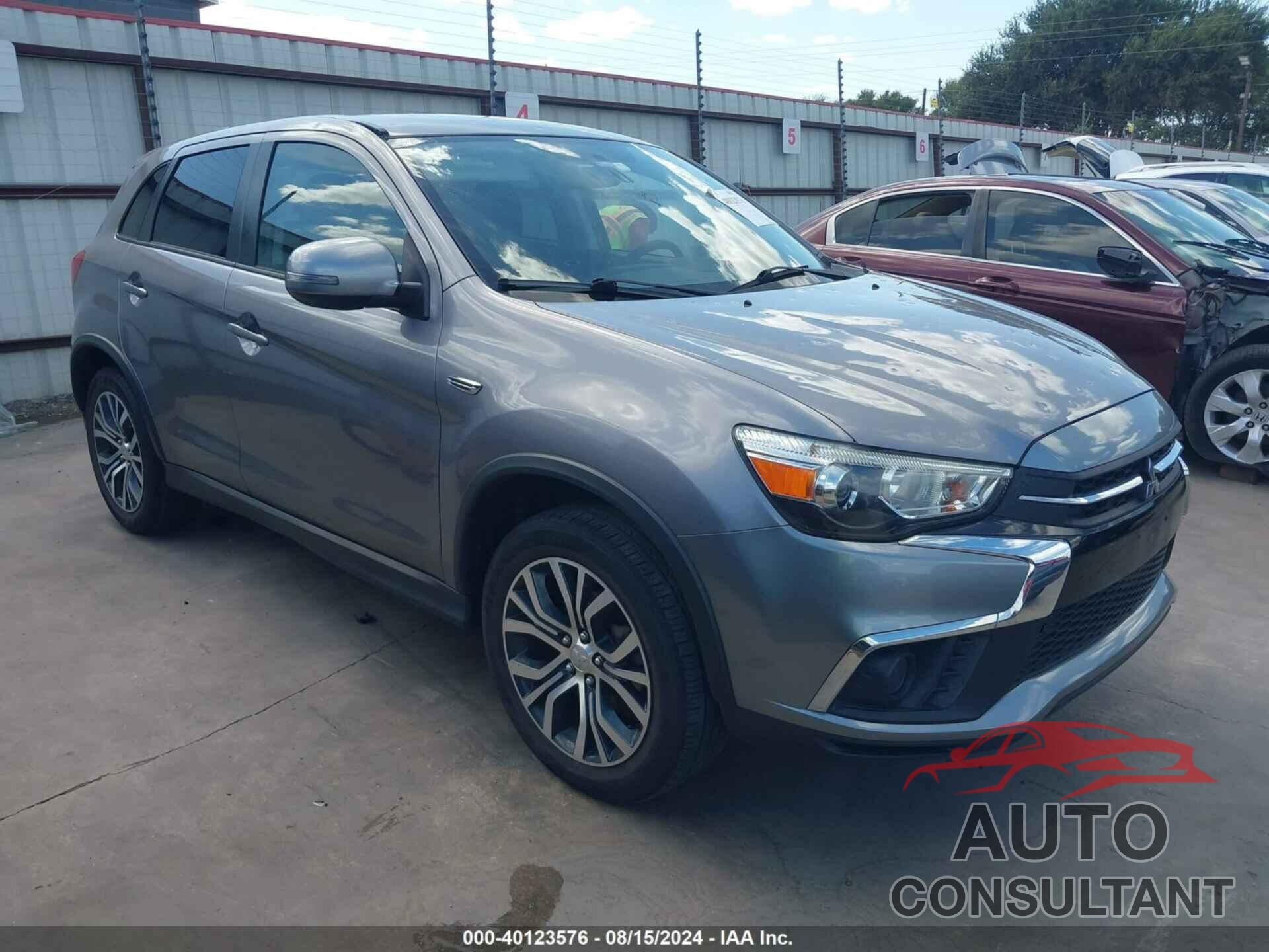 MITSUBISHI OUTLANDER SPORT 2018 - JA4AP3AU8JU018267