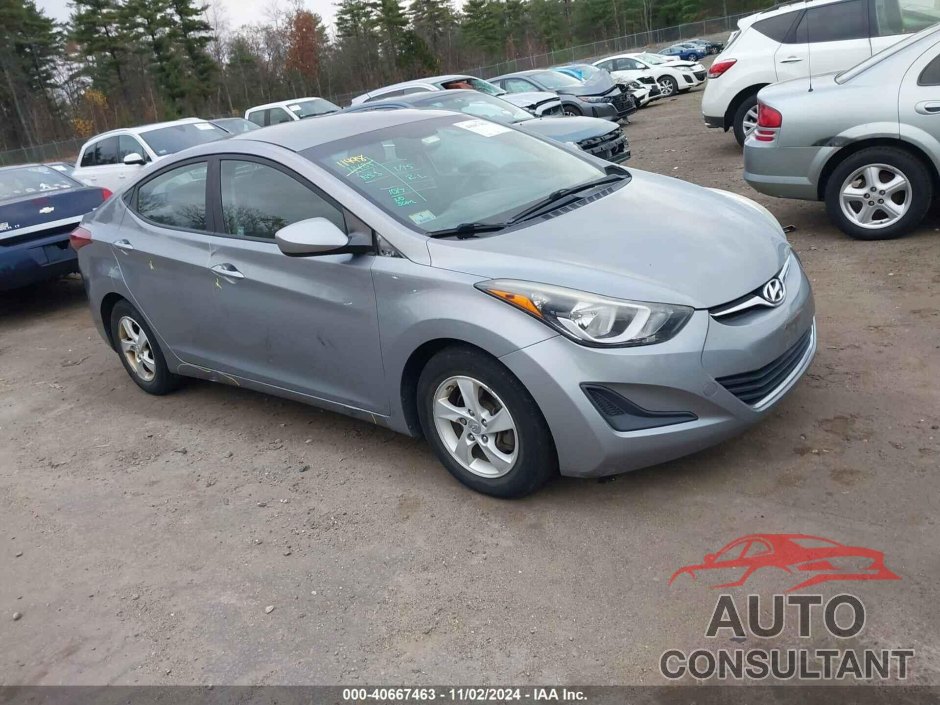 HYUNDAI ELANTRA 2015 - KMHDH4AE1FU443122