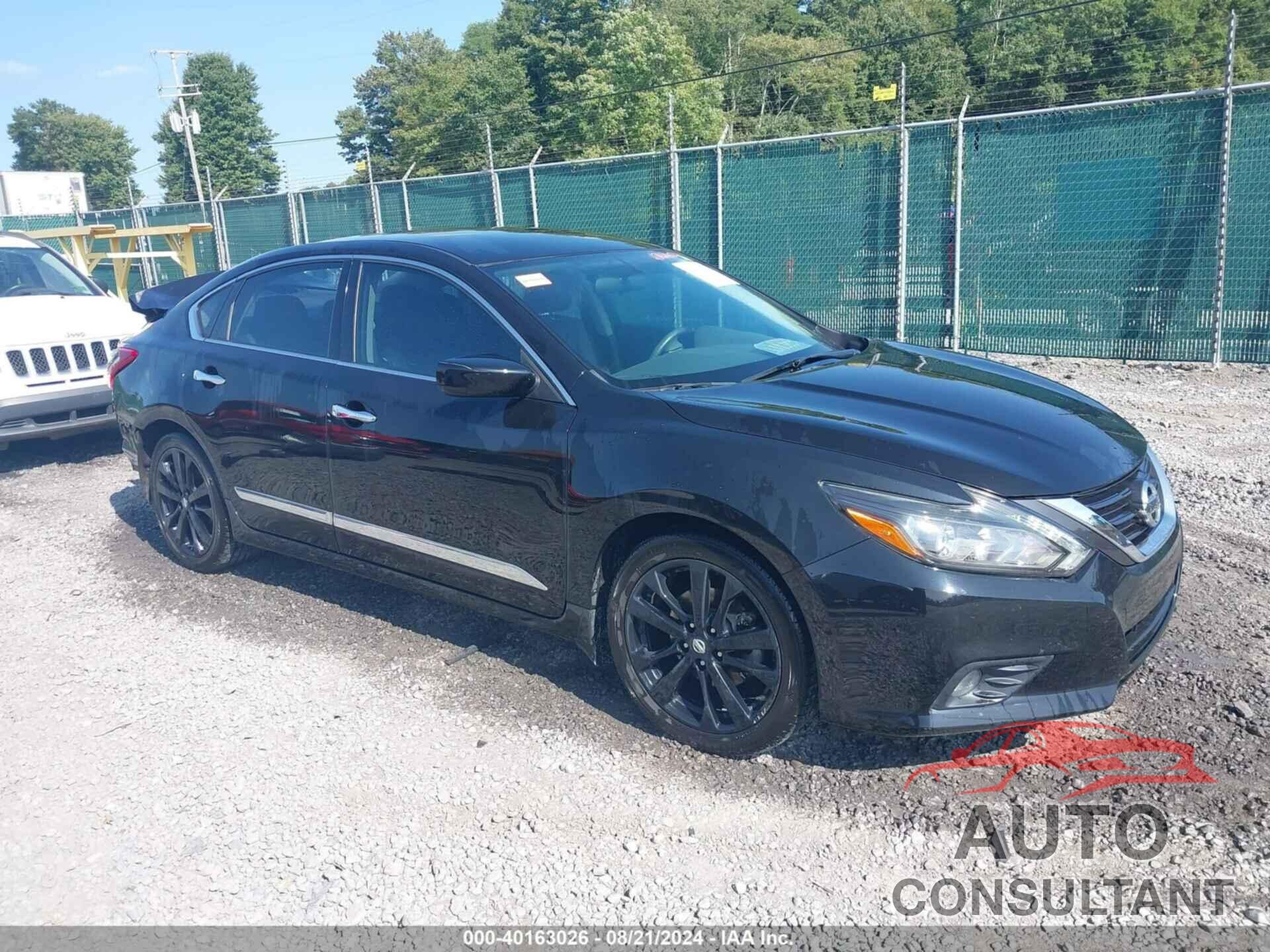 NISSAN ALTIMA 2017 - 1N4AL3AP3HC256531