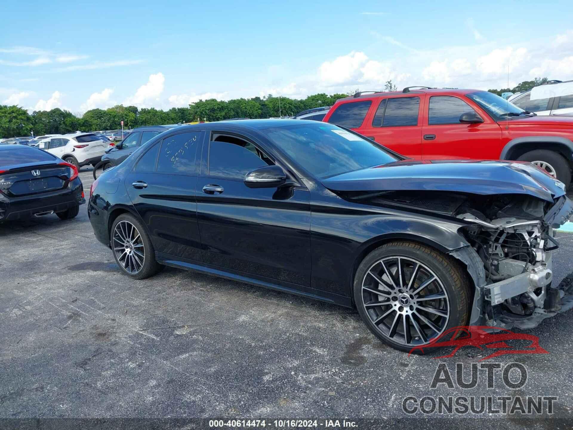 MERCEDES-BENZ C 300 2018 - 55SWF4JB3JU269966