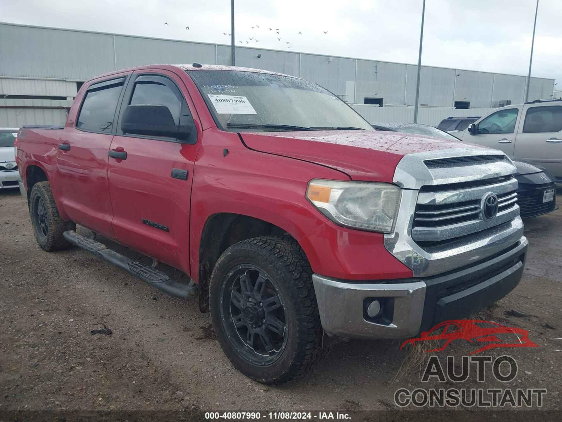 TOYOTA TUNDRA 2017 - 5TFDW5F12HX620154