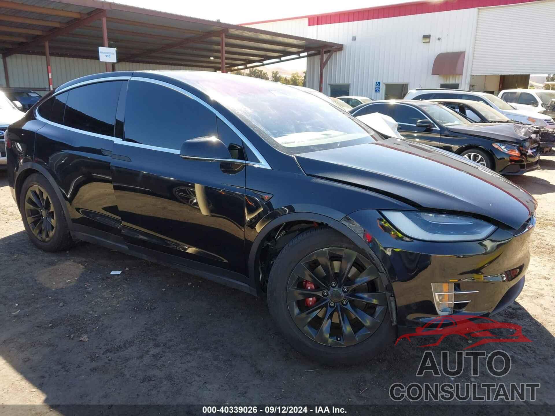 TESLA MODEL X 2017 - 5YJXCBE21HF054223