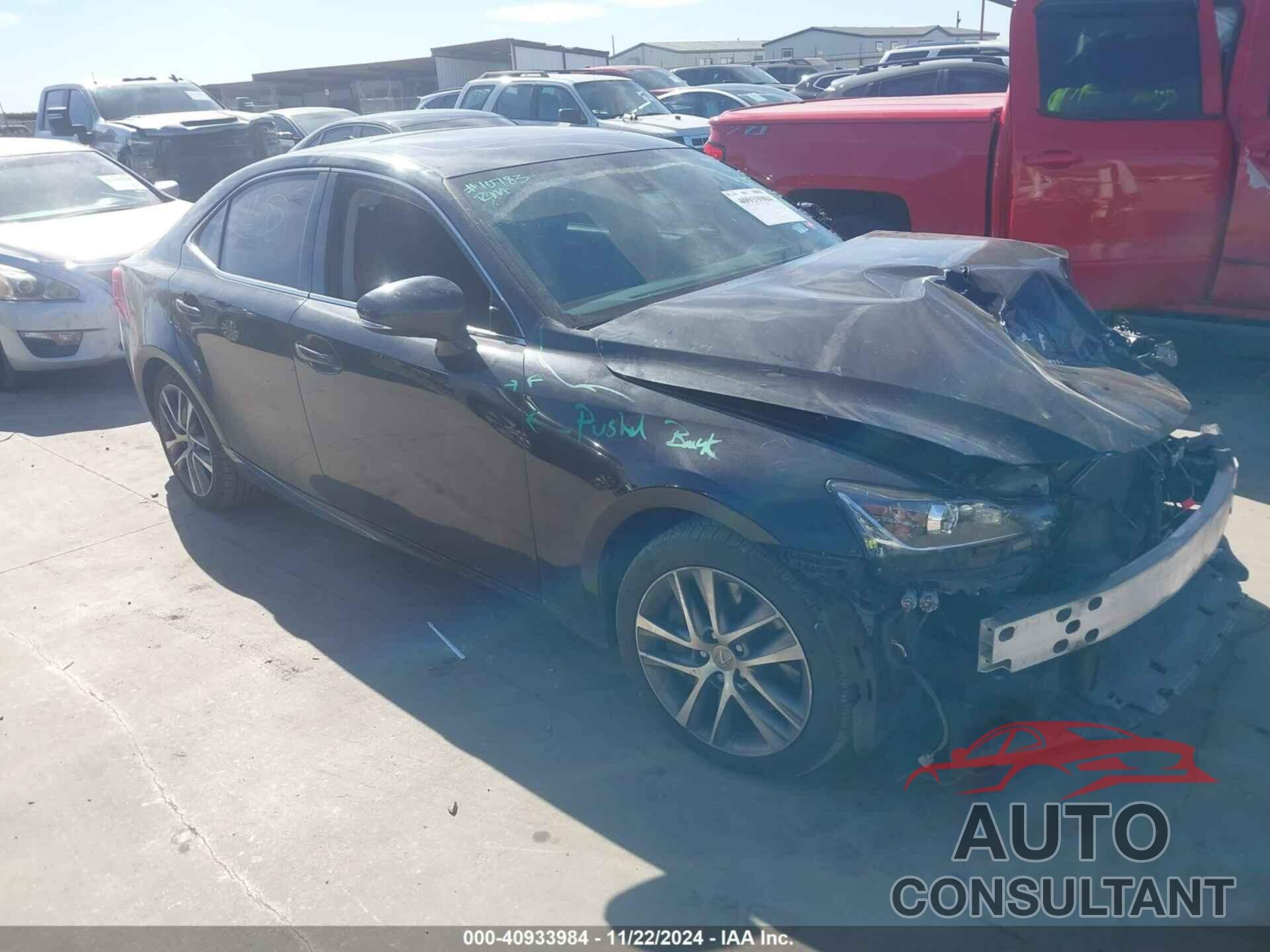 LEXUS IS 300 2020 - JTHAA1D26L5102430