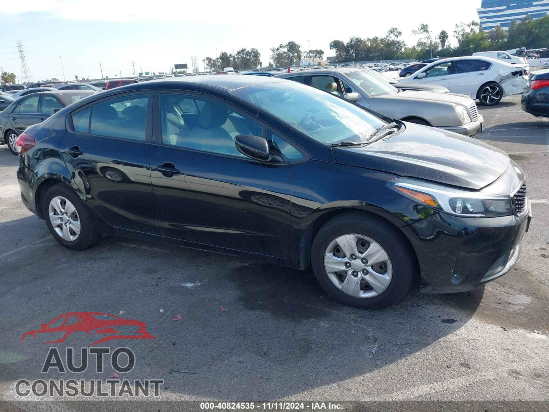 KIA FORTE 2017 - 3KPFK4A75HE092877