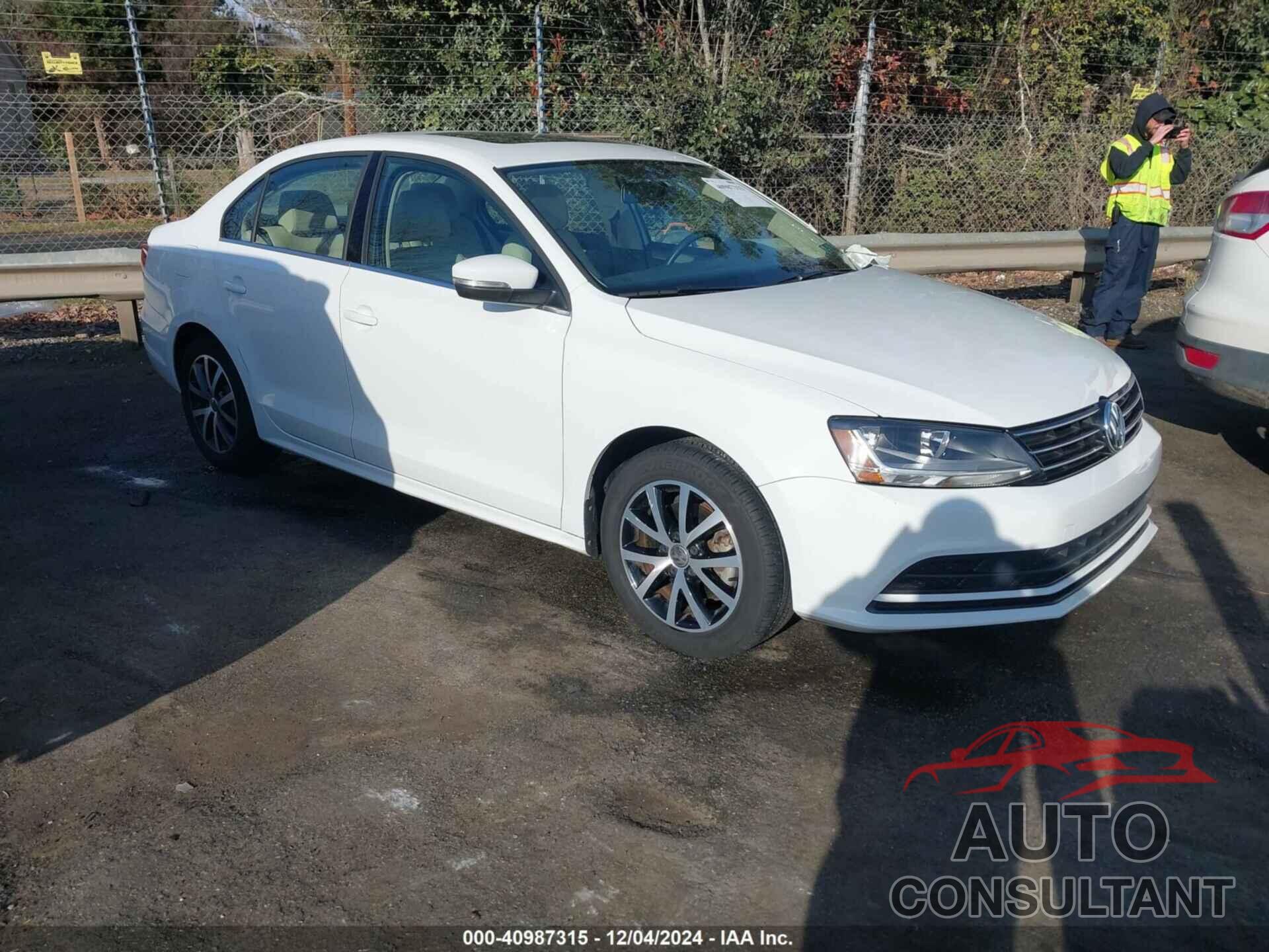 VOLKSWAGEN JETTA 2017 - 3VWDB7AJ1HM282960