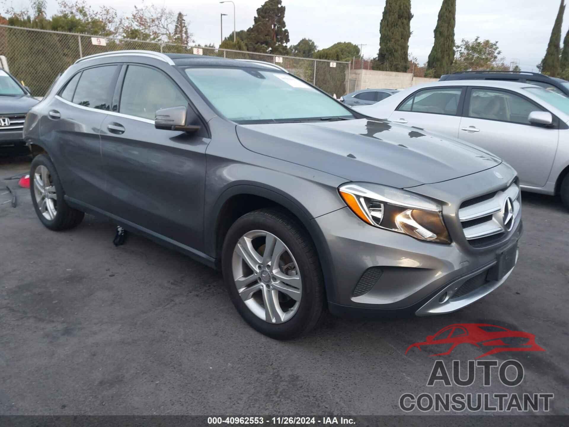 MERCEDES-BENZ GLA 250 2015 - WDCTG4EBXFJ122825
