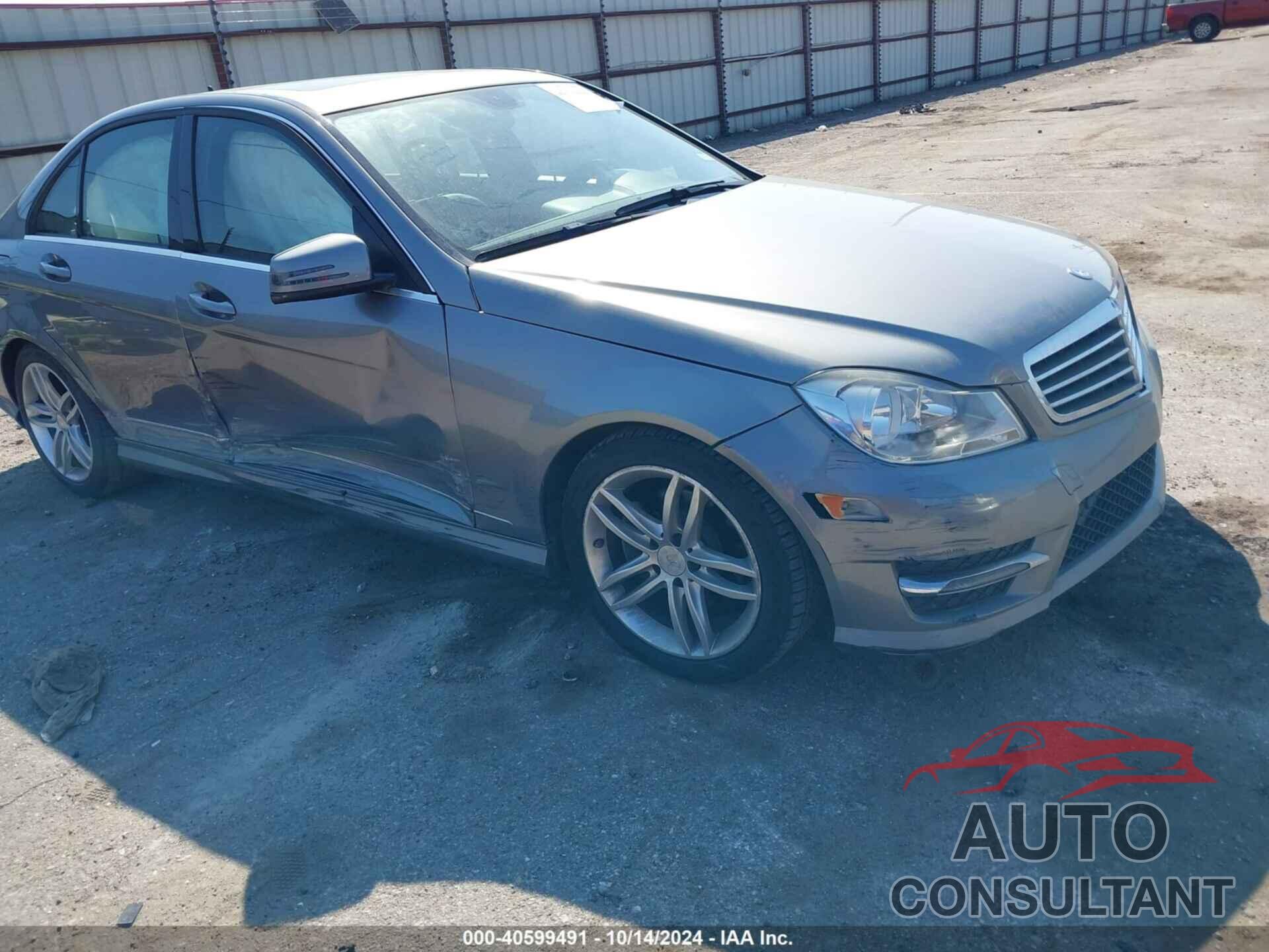 MERCEDES-BENZ C 250 2014 - WDDGF4HB6EG240832