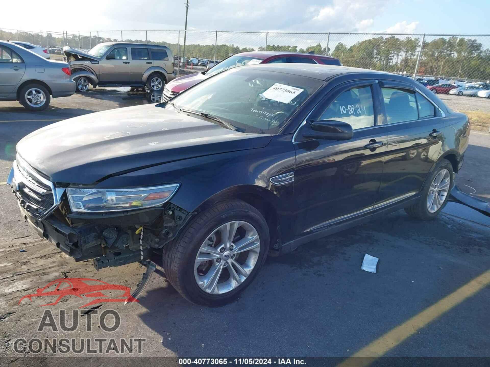 FORD TAURUS 2013 - 1FAHP2E85DG125572