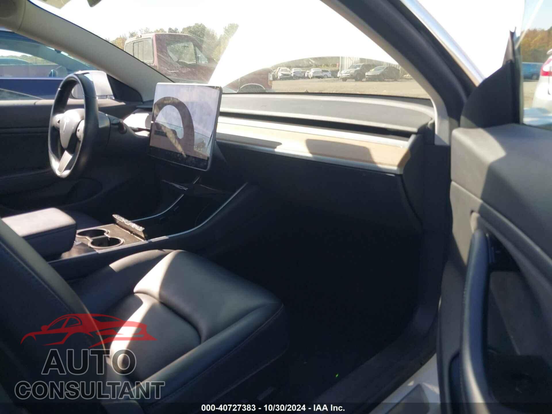 TESLA MODEL 3 2019 - 5YJ3E1EA8KF309743