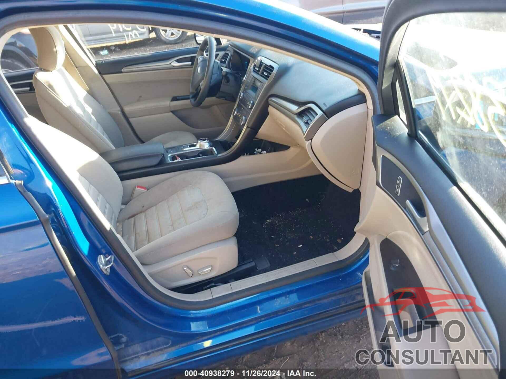 FORD FUSION 2017 - 3FA6P0H72HR196872