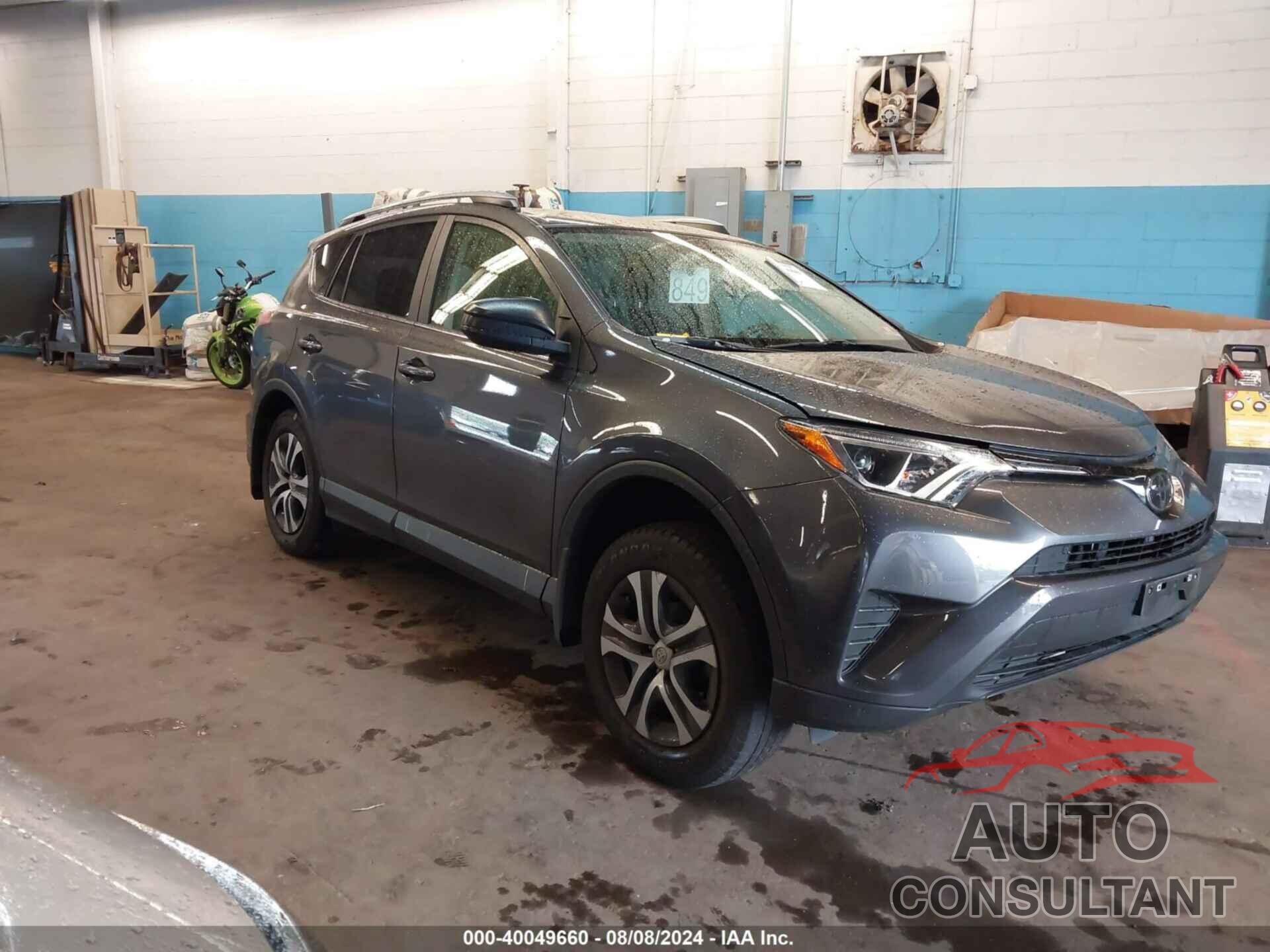 TOYOTA RAV4 2018 - JTMBFREV2JJ180299