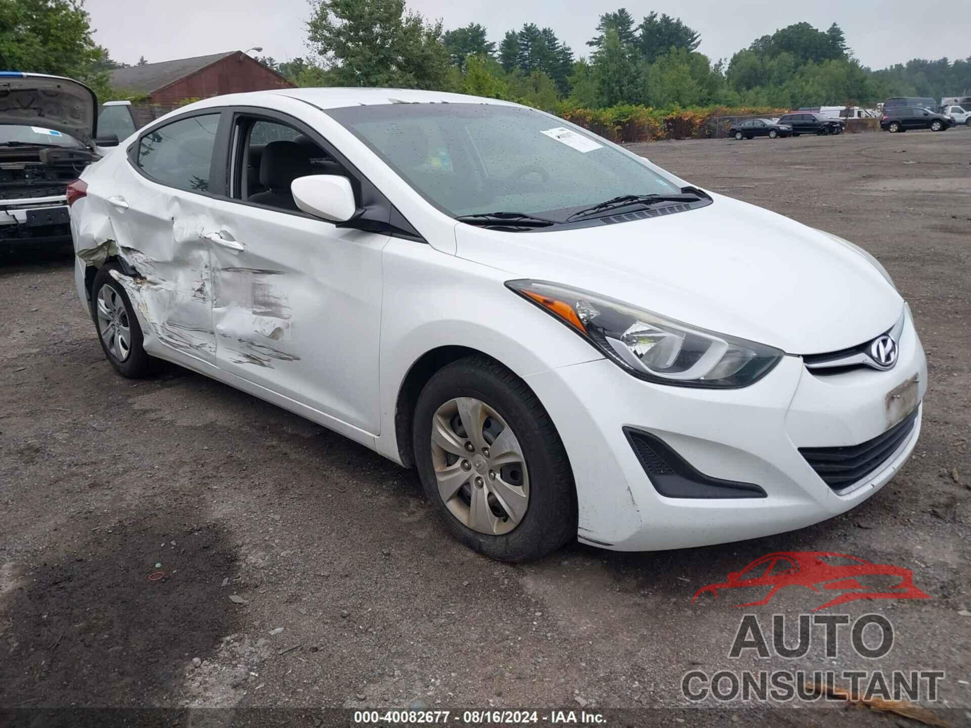 HYUNDAI ELANTRA 2016 - 5NPDH4AE5GH784801