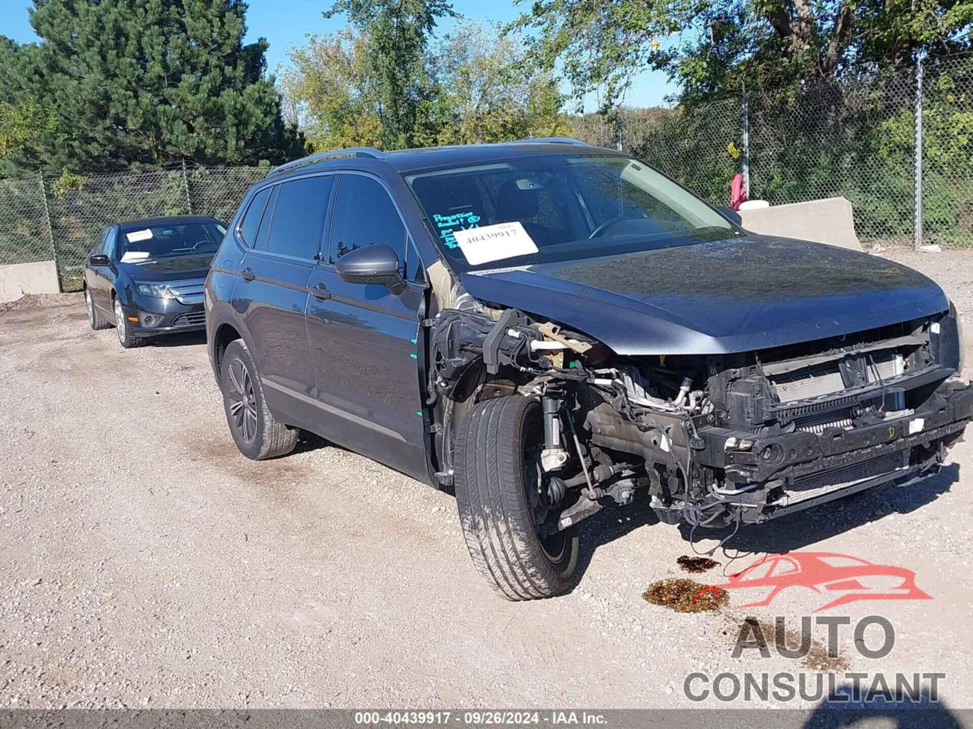 VOLKSWAGEN TIGUAN 2019 - 3VV3B7AX9KM075938